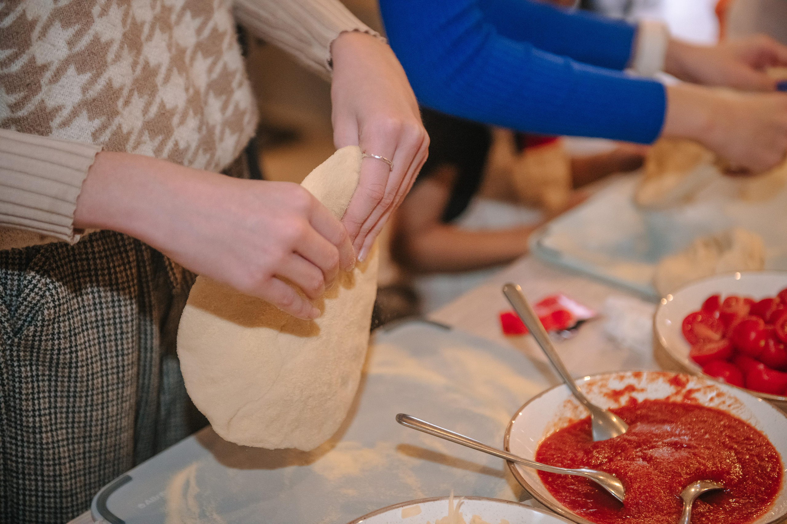 Гастродвор детский мастер-класс на Хеллоуин по приготовлению пиццы. Фотограф Валерия Голубева (Миронова)