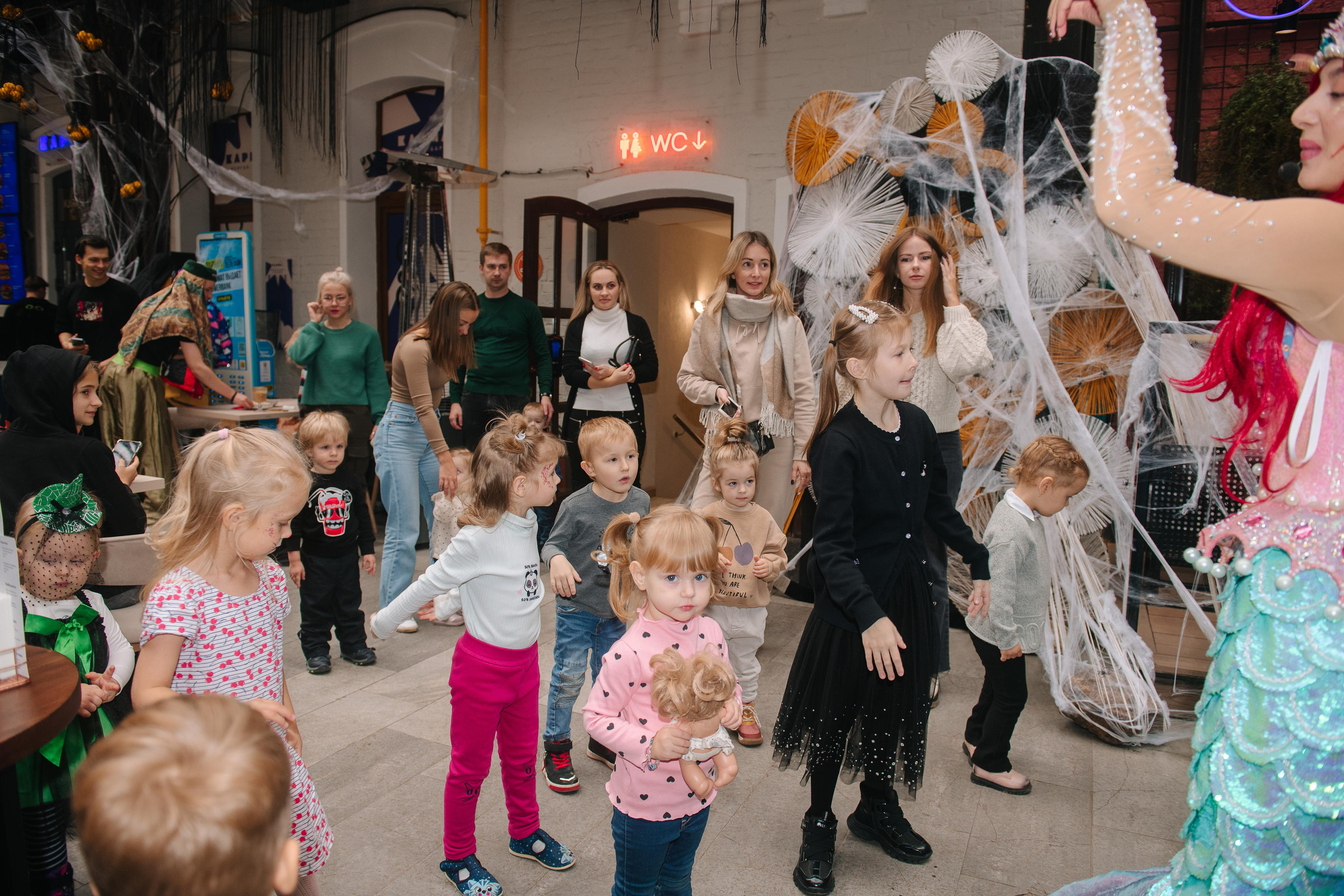 Гастродвор бранч на Хеллоуин. Фотограф Валерия Голубева (Миронова)