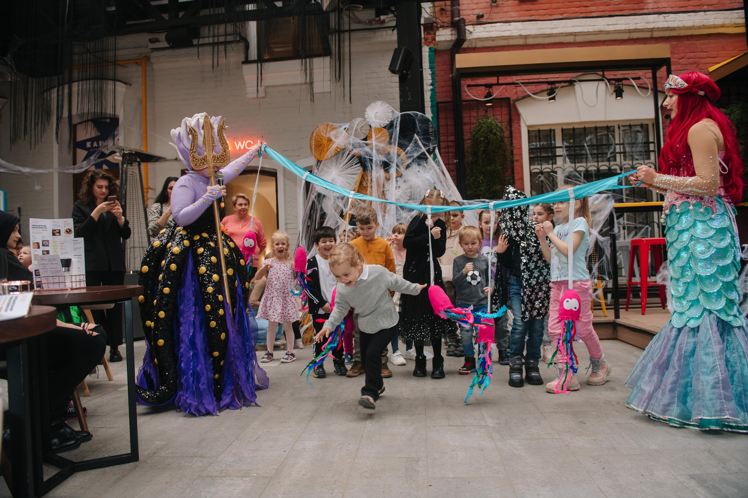Гастродвор бранч на Хеллоуин. Фотограф Валерия Голубева (Миронова)