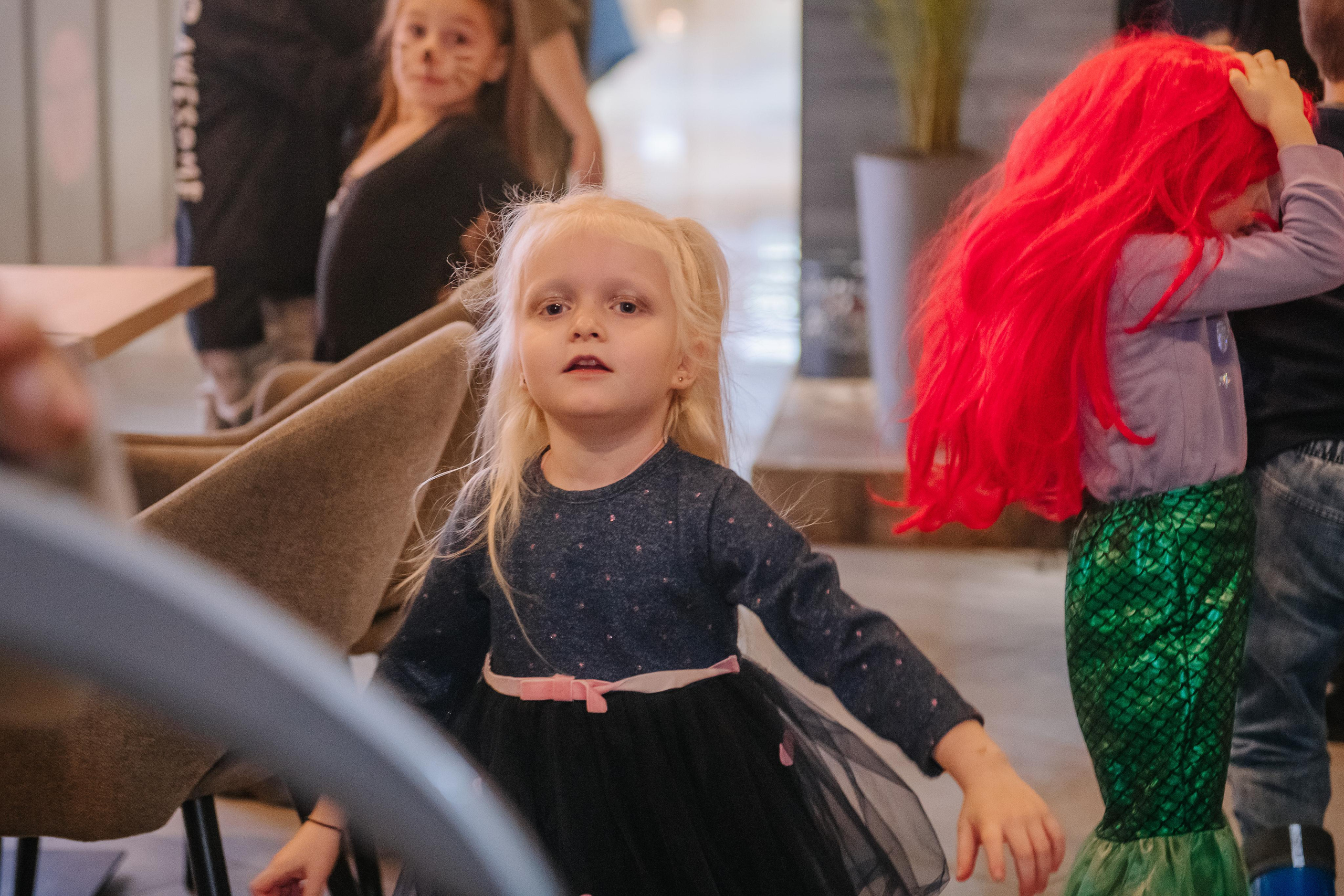 Гастродвор детский мастер-класс на Хеллоуин по приготовлению пиццы. Фотограф Валерия Голубева (Миронова)