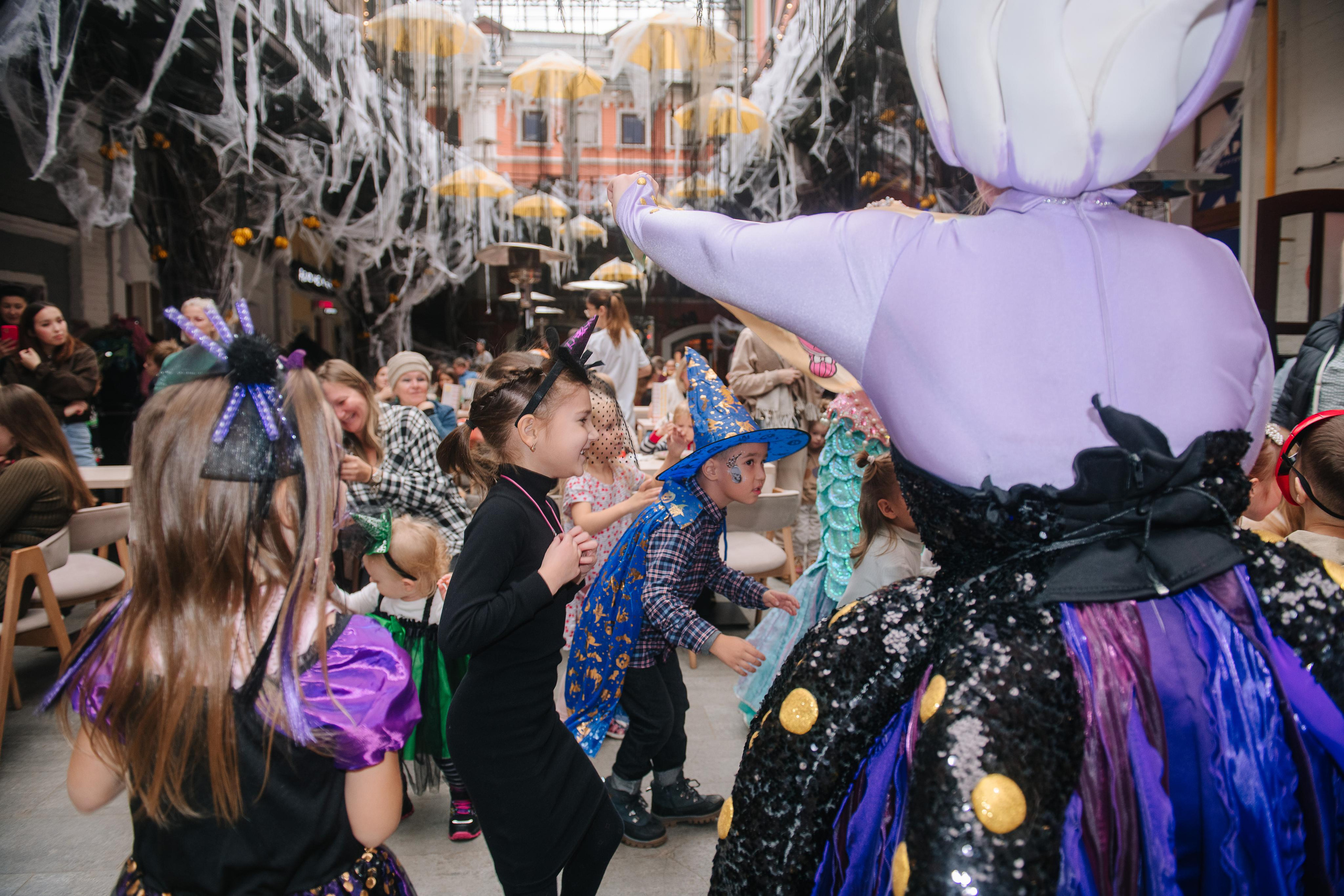 Гастродвор бранч на Хеллоуин. Фотограф Валерия Голубева (Миронова)