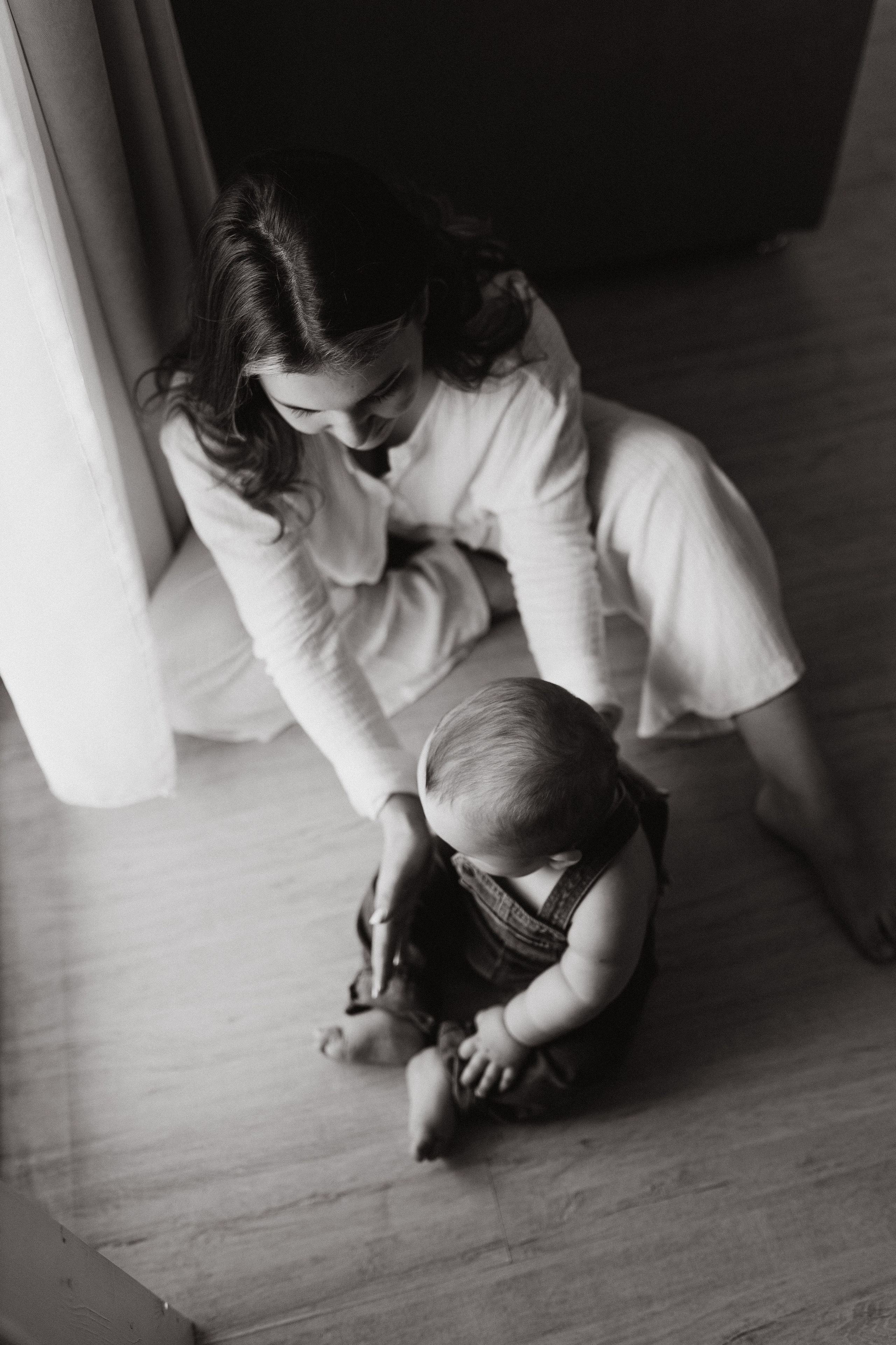 Яна и Тимофей. Домашняя съёмка. Семейный фотограф Тихвин, Санкт-Петербург и ЛО