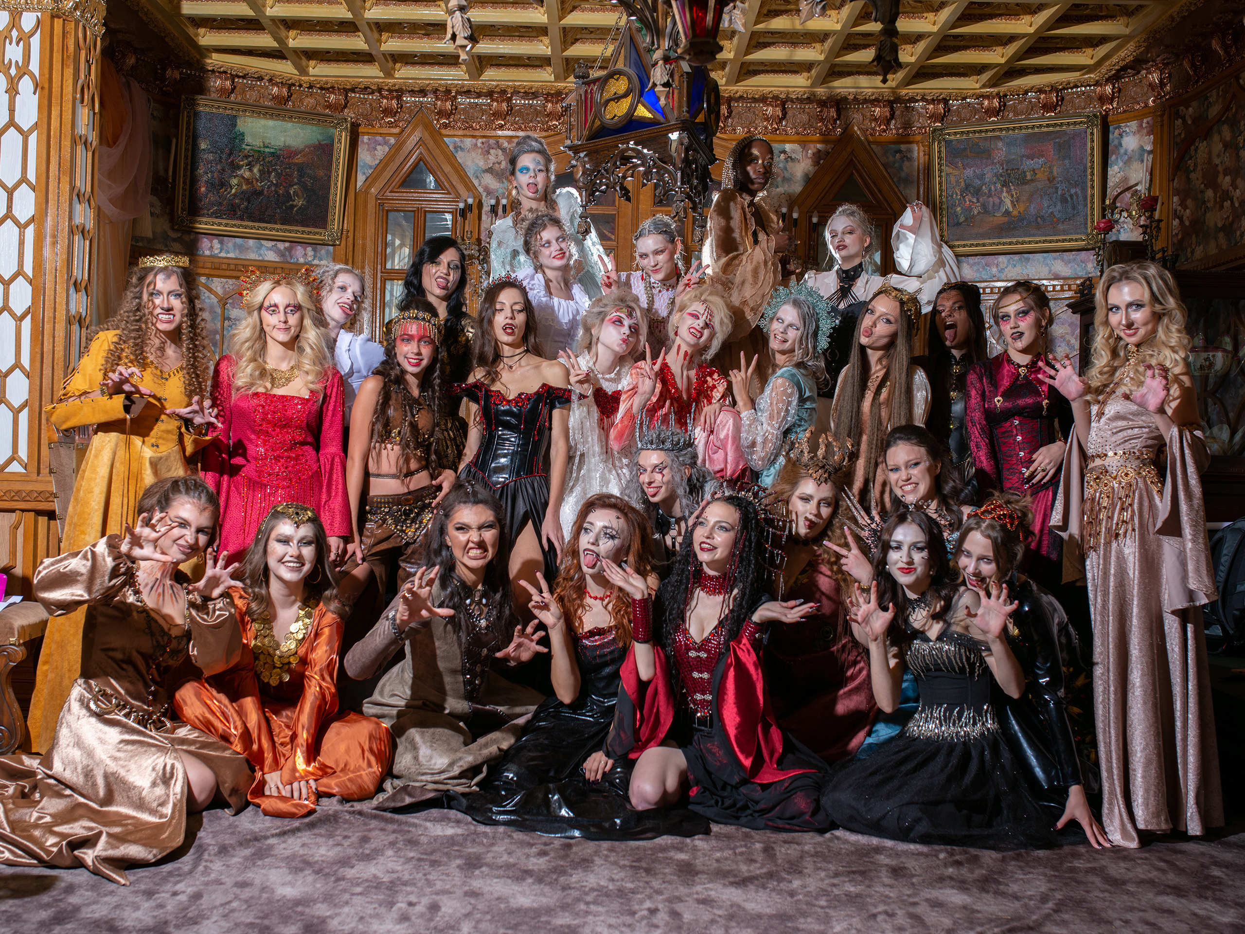 Симферополь. Частный Замок. Фотограф | Крым | Бахчисарай | Симферополь | Севастополь