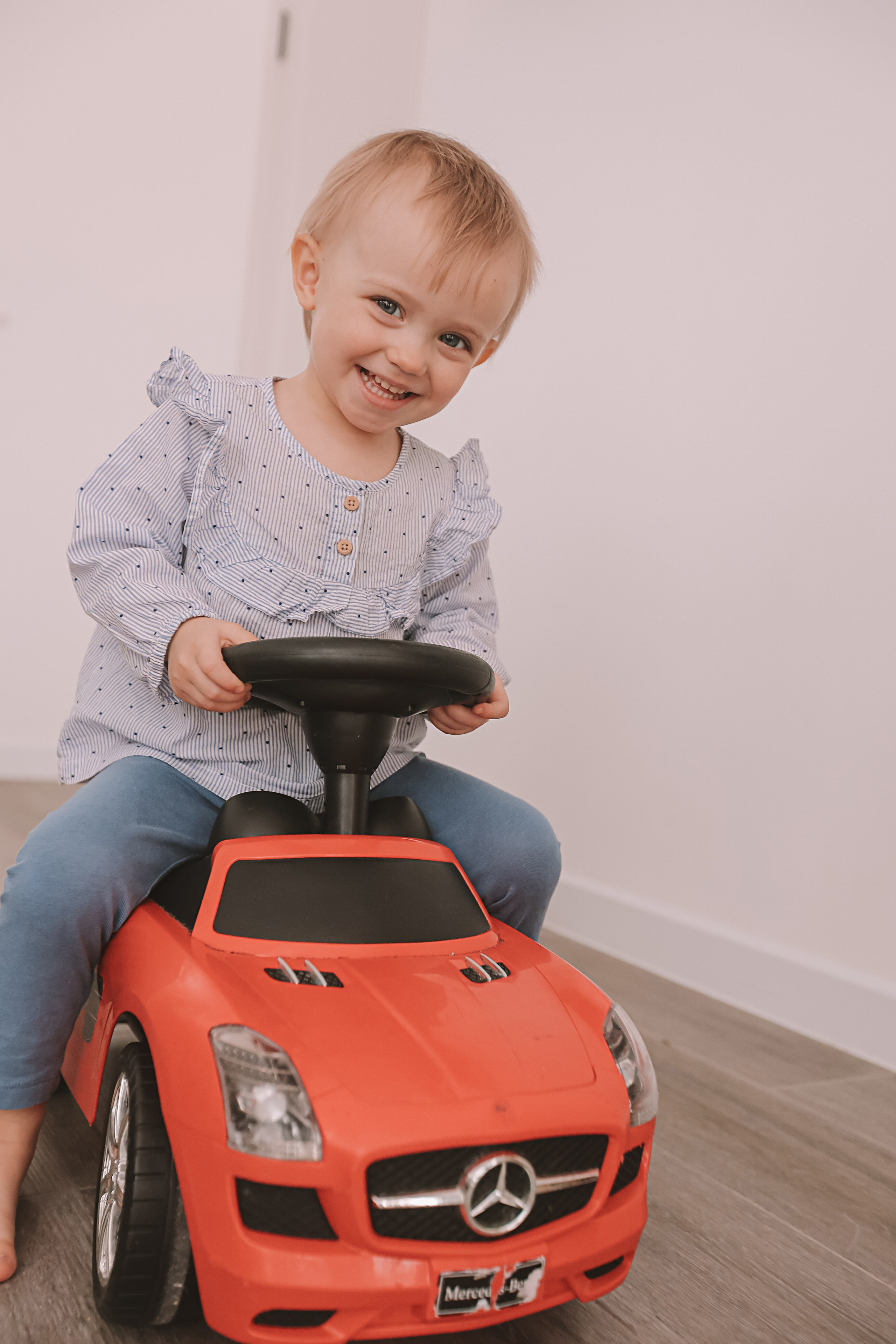 Семейная в домике (репортаж). Семейный фотограф Тюмень, фотограф на роды Салмина Мария