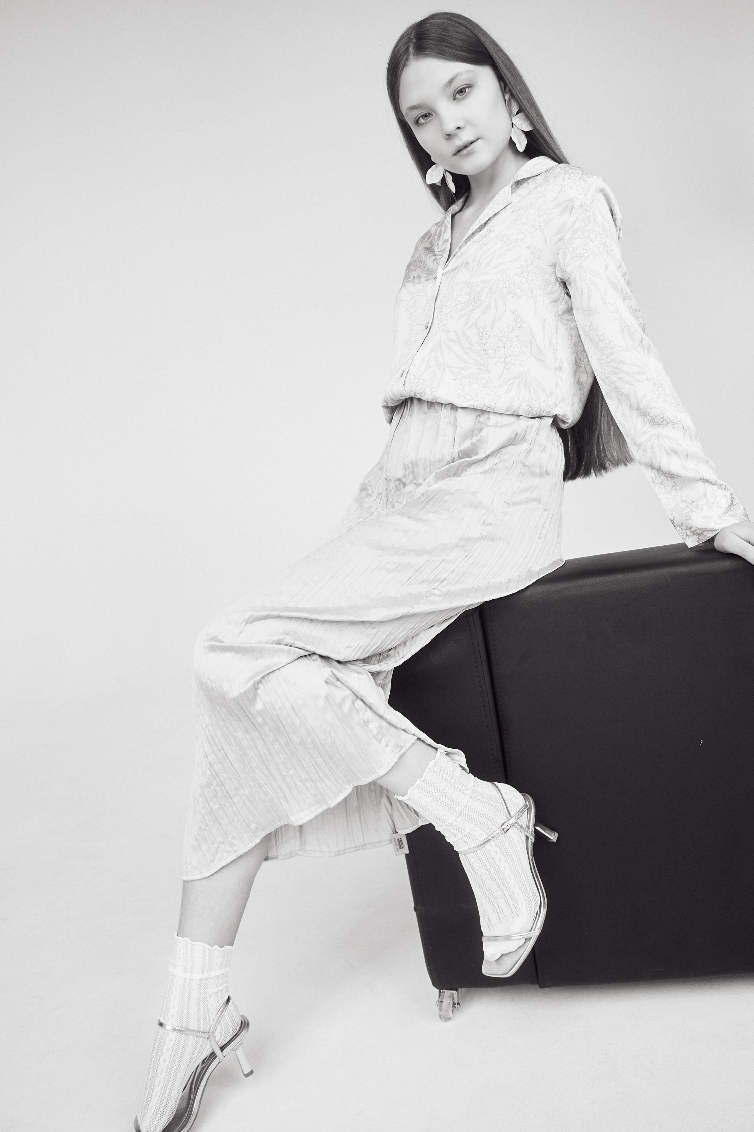 Dari. Modeling agency TM MODELS