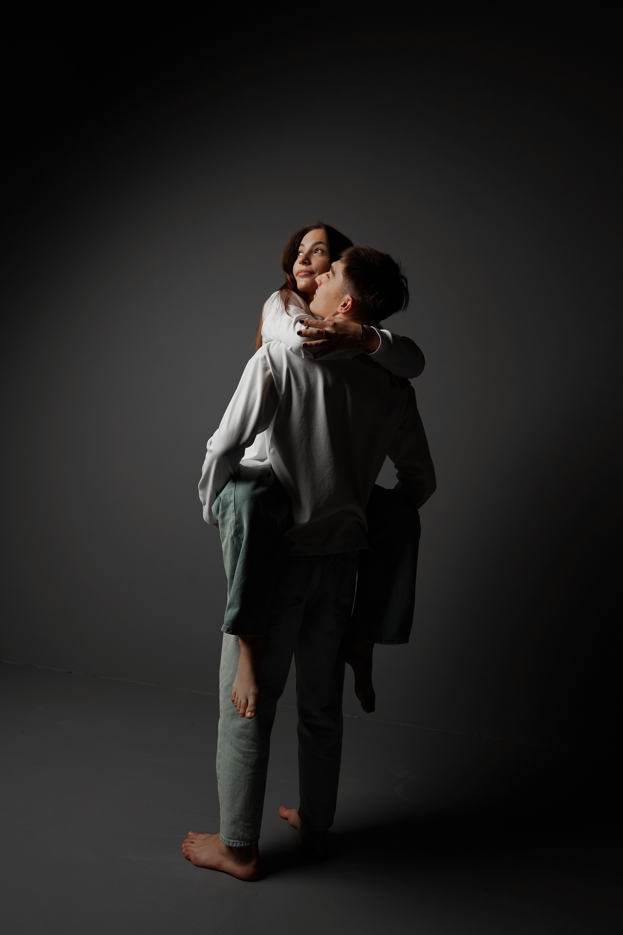 Евгений и Мира. Фотограф женского портрета, беременности и материнства Харькова Елена