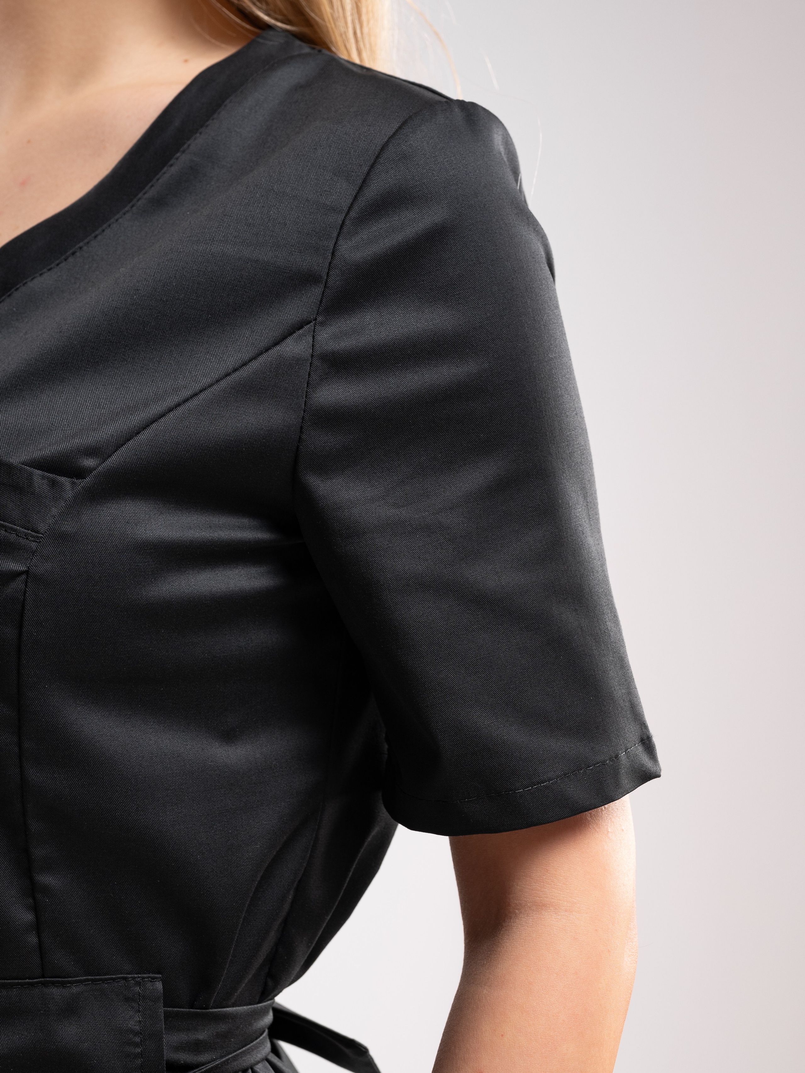 Медицинские костюмы. Предметный фотограф, фото для маркетплейсов Пятигорск, КМВ