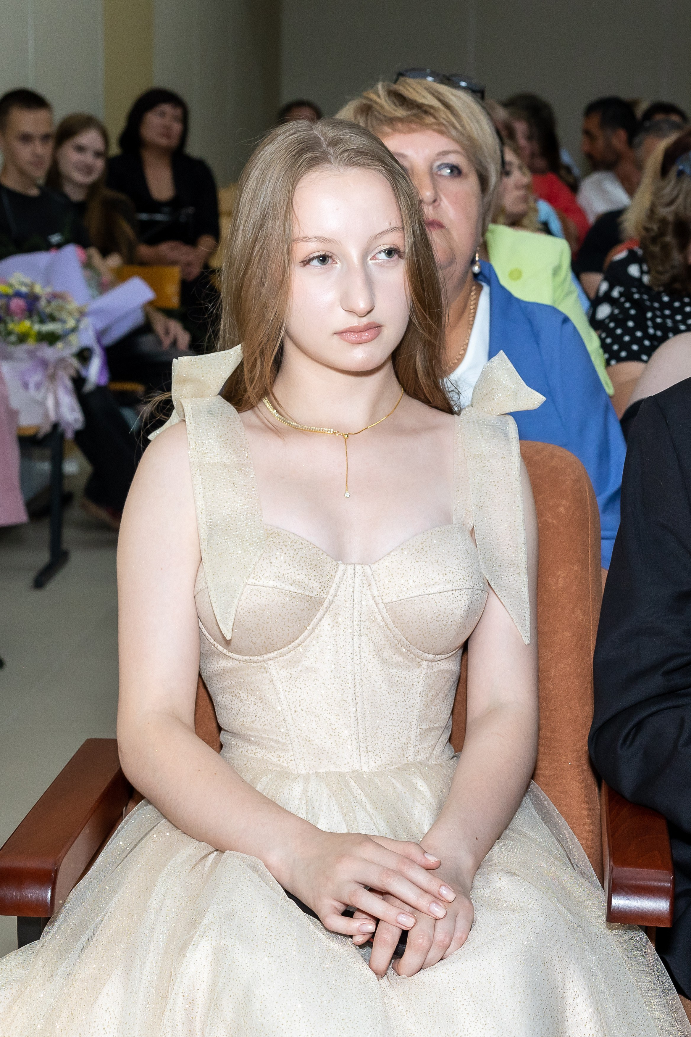 Вручение аттестата 2025. Выпускные альбомы Майкоп, Краснодар Елена Золотарева