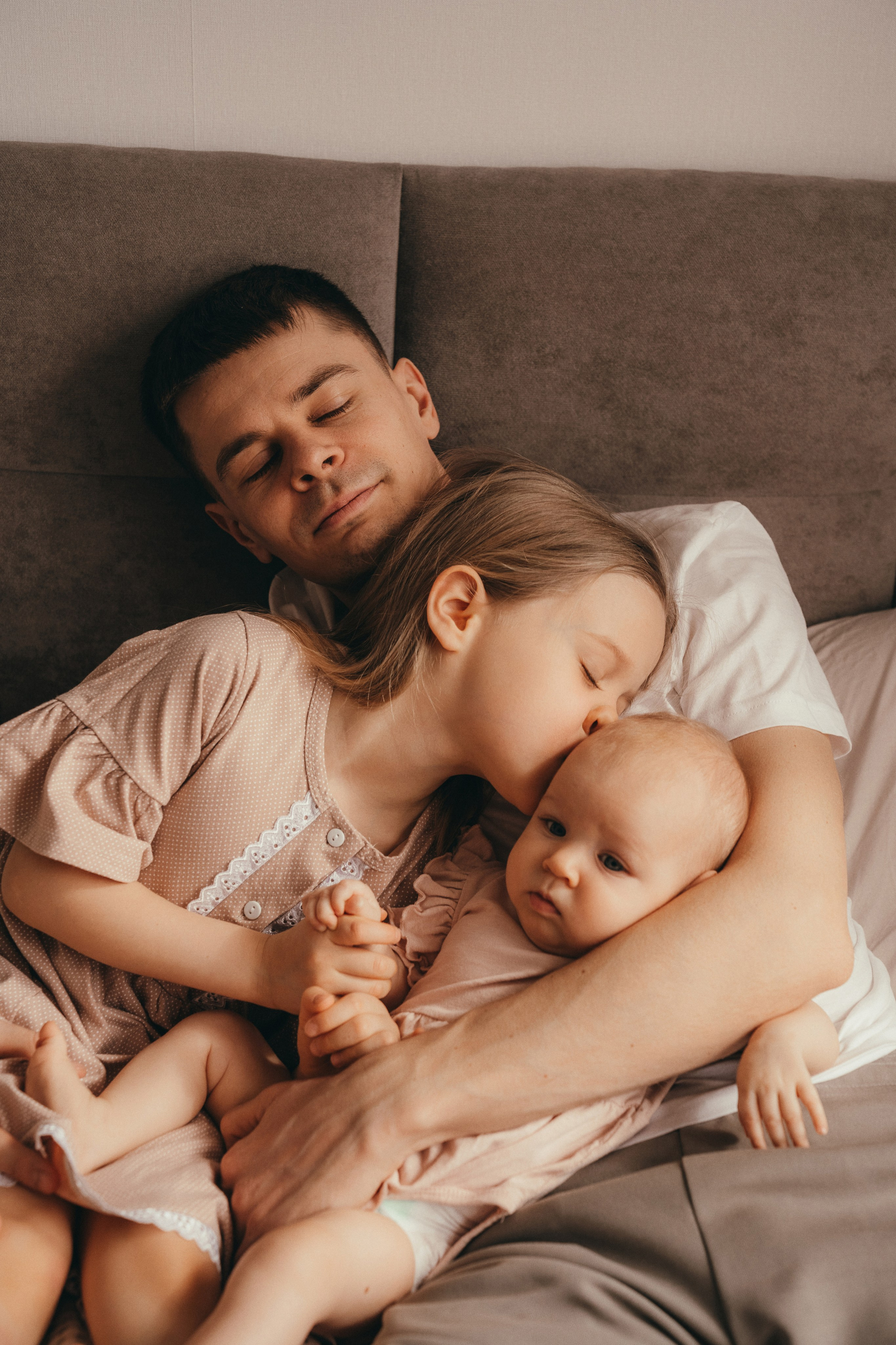Дима, Саша, Ульяна и Даша. Семейный фотограф • Домашние съемки в Нижнем Новгороде
