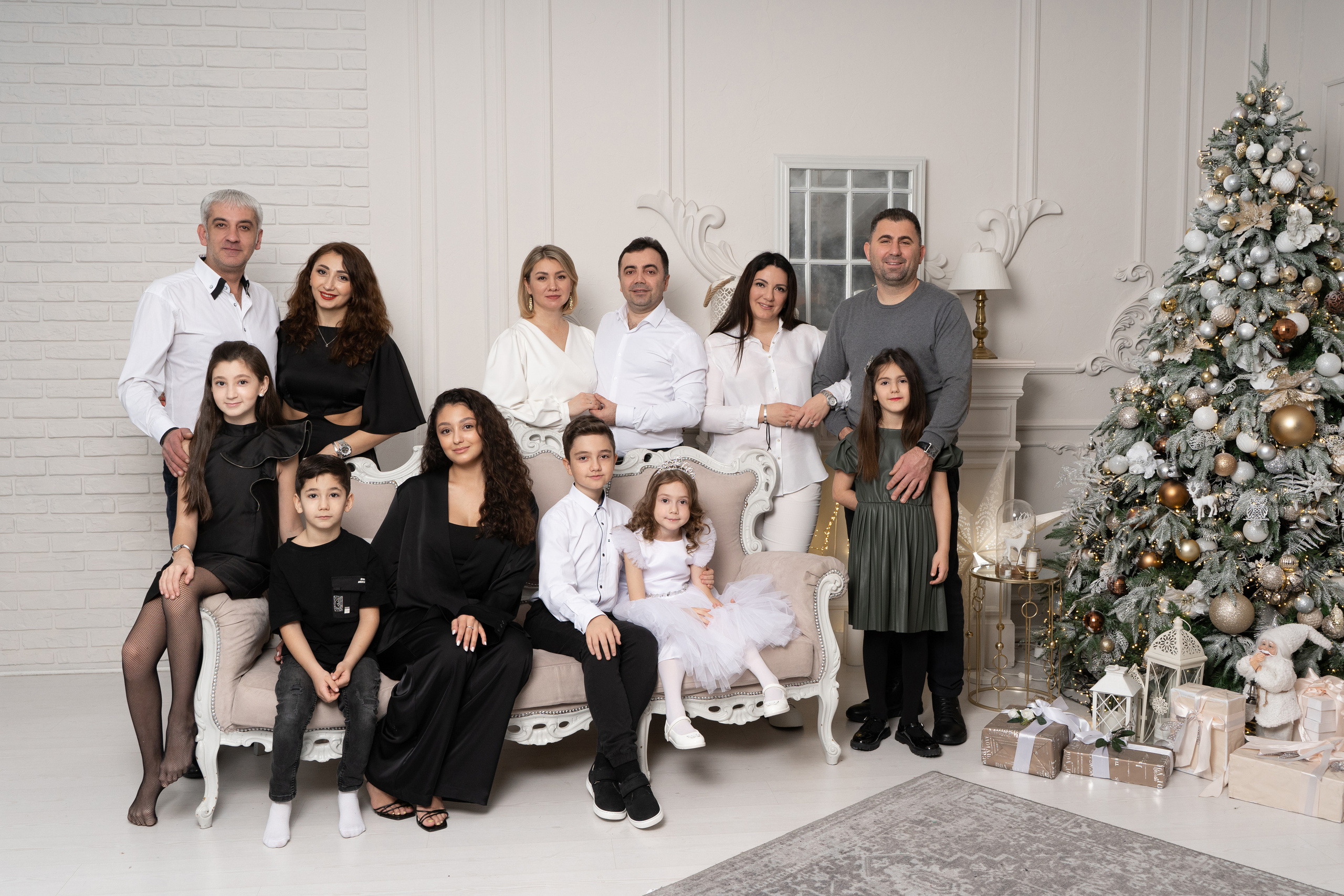 Большая новогодняя семейная фотосессия. студия Версаль. Фотограф Татьяна Мамонтова