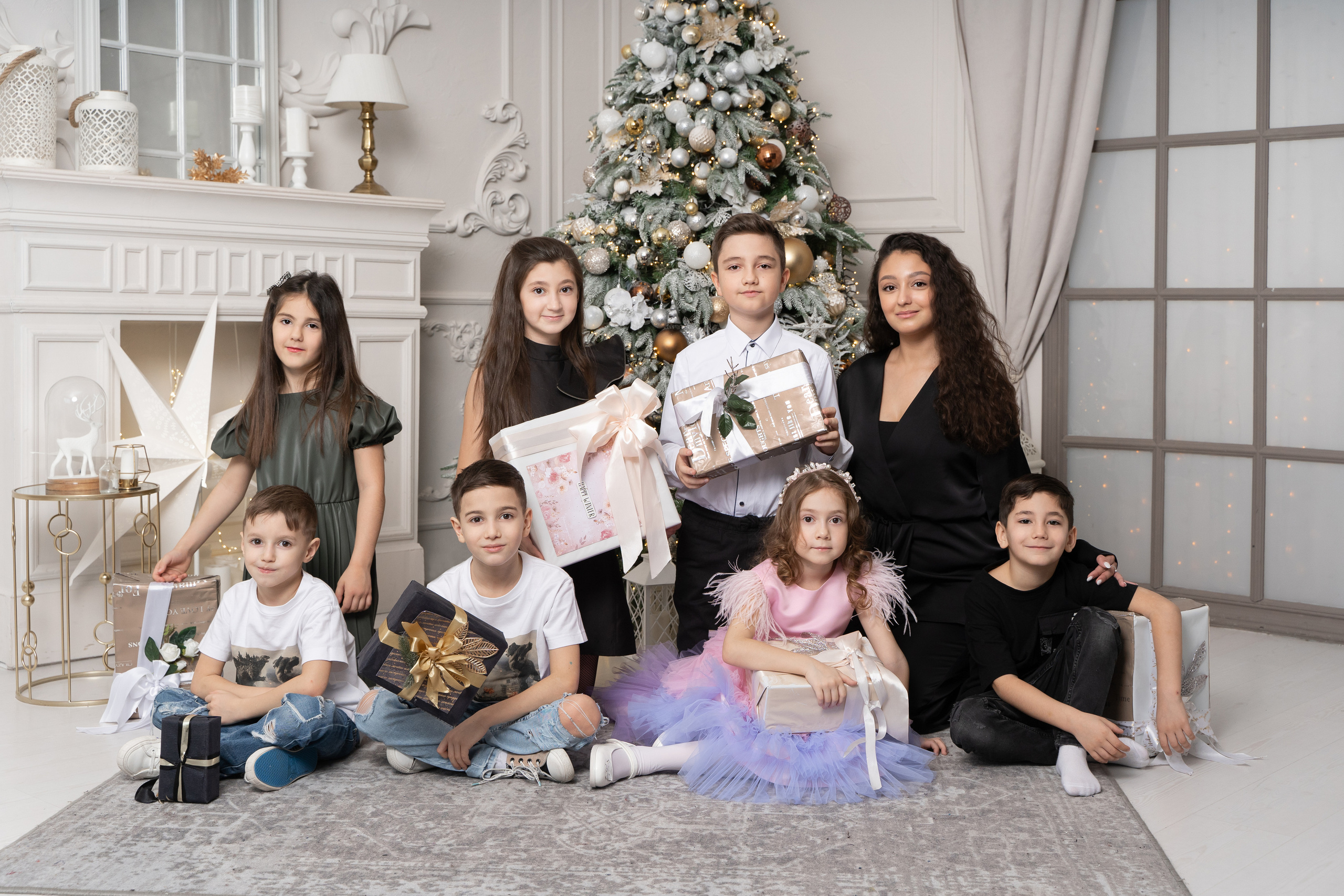 Большая новогодняя семейная фотосессия. студия Версаль. Фотограф Татьяна Мамонтова