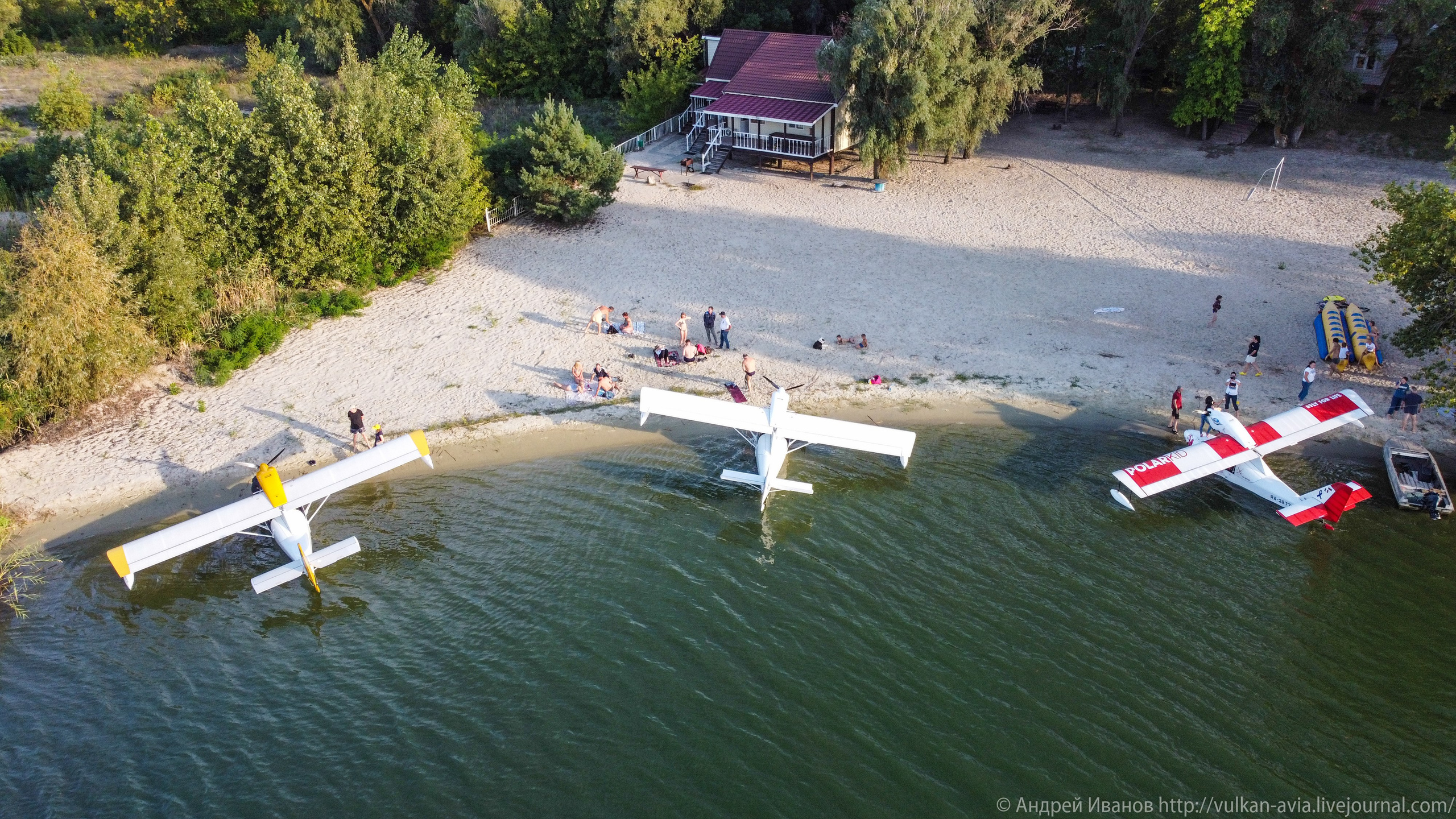 Волгодонск аэр. Потапов слёт «Небо для всех» (2021 г.). Фотоальбом показывающий увлекательный мир авиации и мир медведей Андрея Иванова
