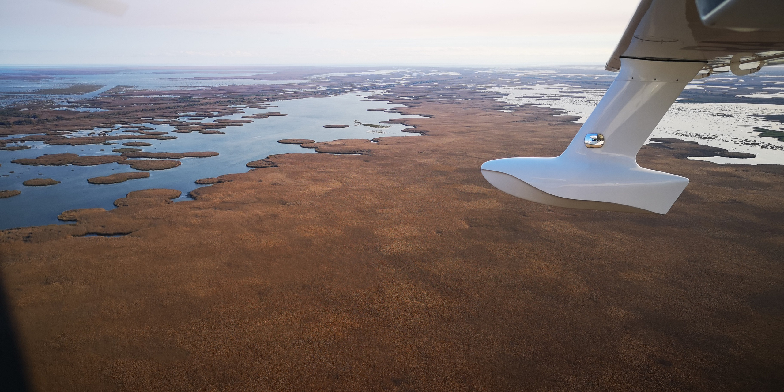Каспийское море (наука на Ла-8) (2021 г.). Фотоальбом показывающий увлекательный мир авиации и мир медведей Андрея Иванова