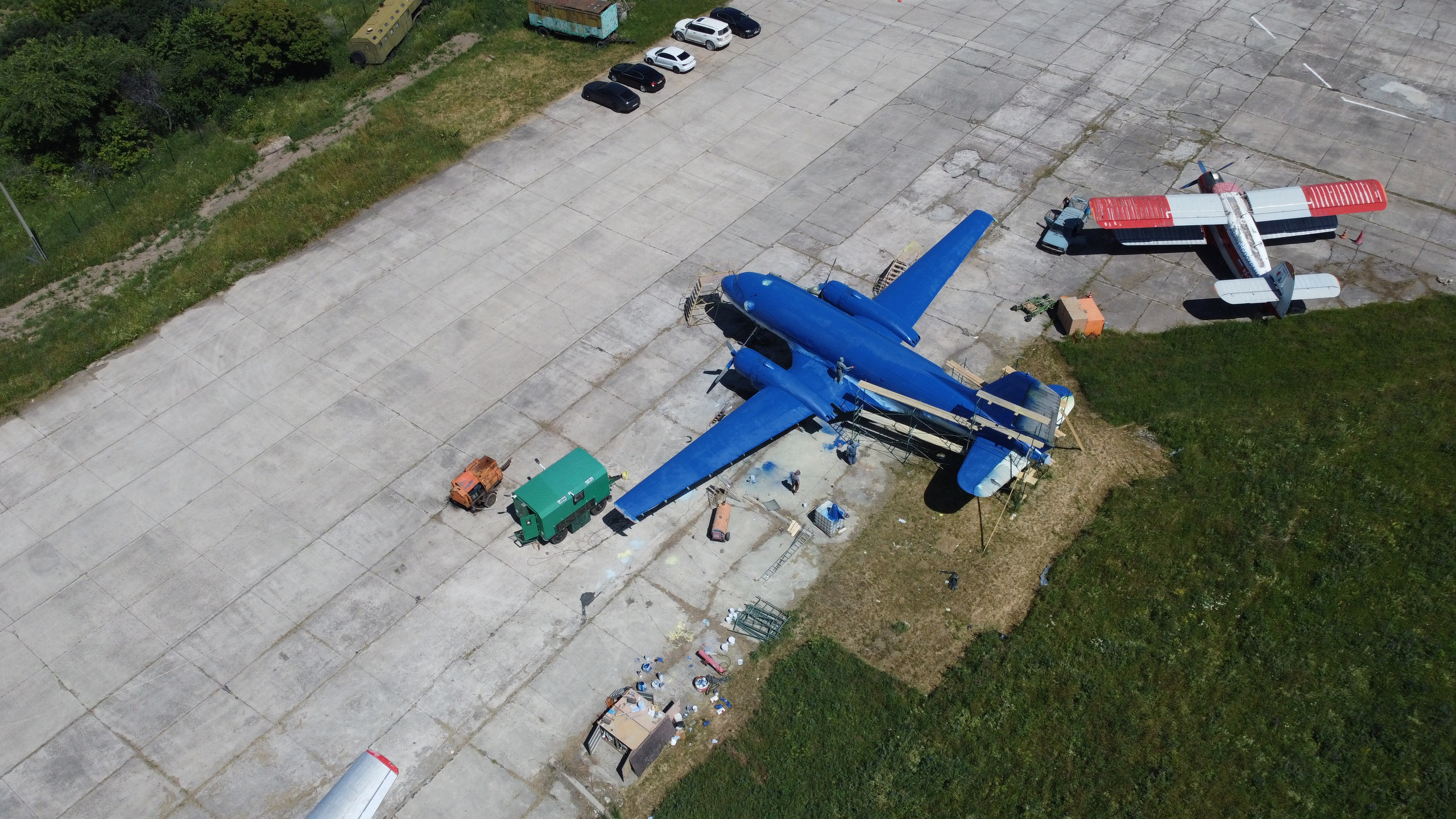 Ил-14Т «Голубая Мечта» — покраска (2022г). Фотоальбом показывающий увлекательный мир авиации и мир медведей Андрея Иванова