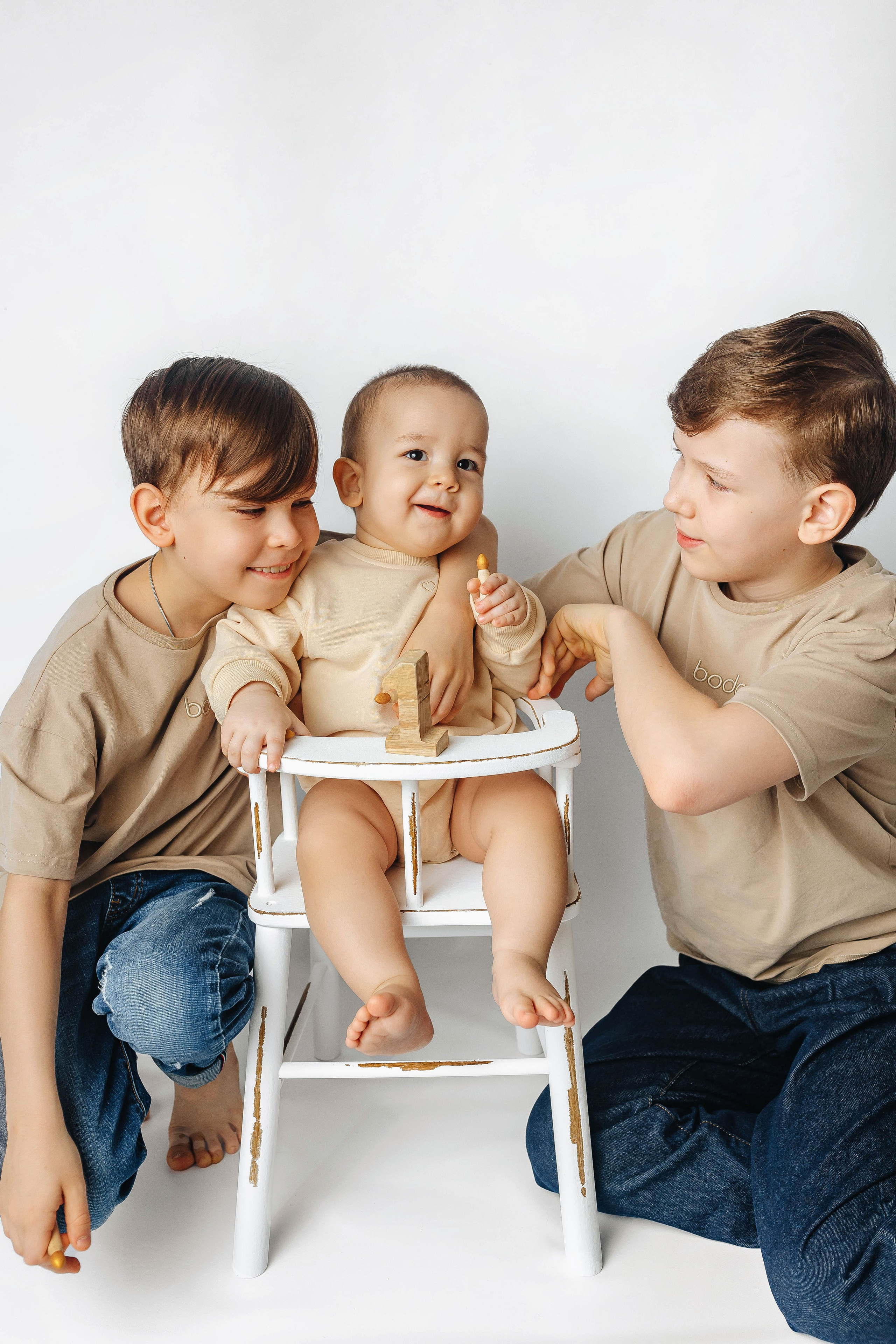 Семейные фото на годиках. Фотограф новорожденных Серпухов, Протвино, Москва I Марина Бурмистрова