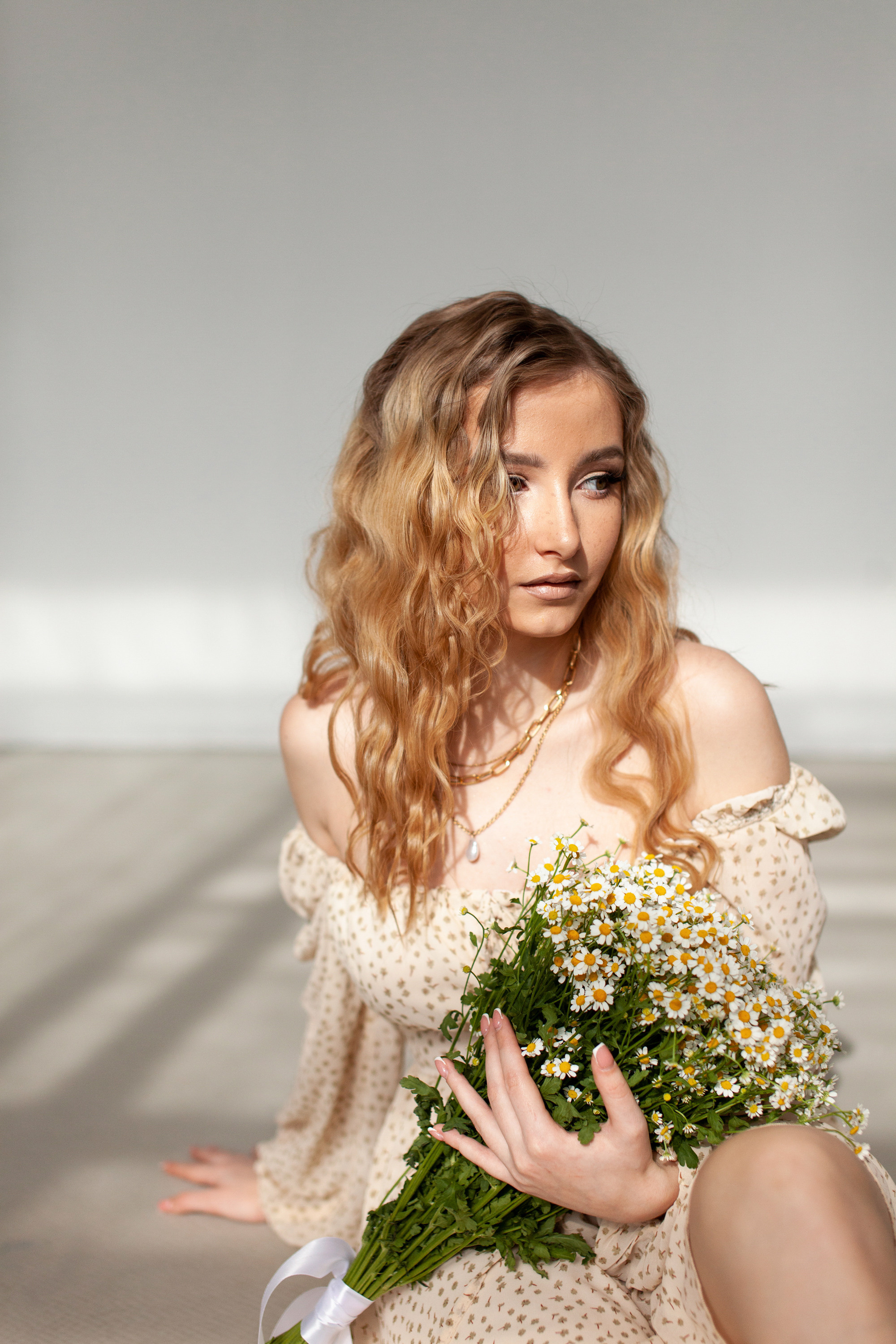 Лера и ромашки. Фотограф Сергиев Посад Москва Хованская Екатерина