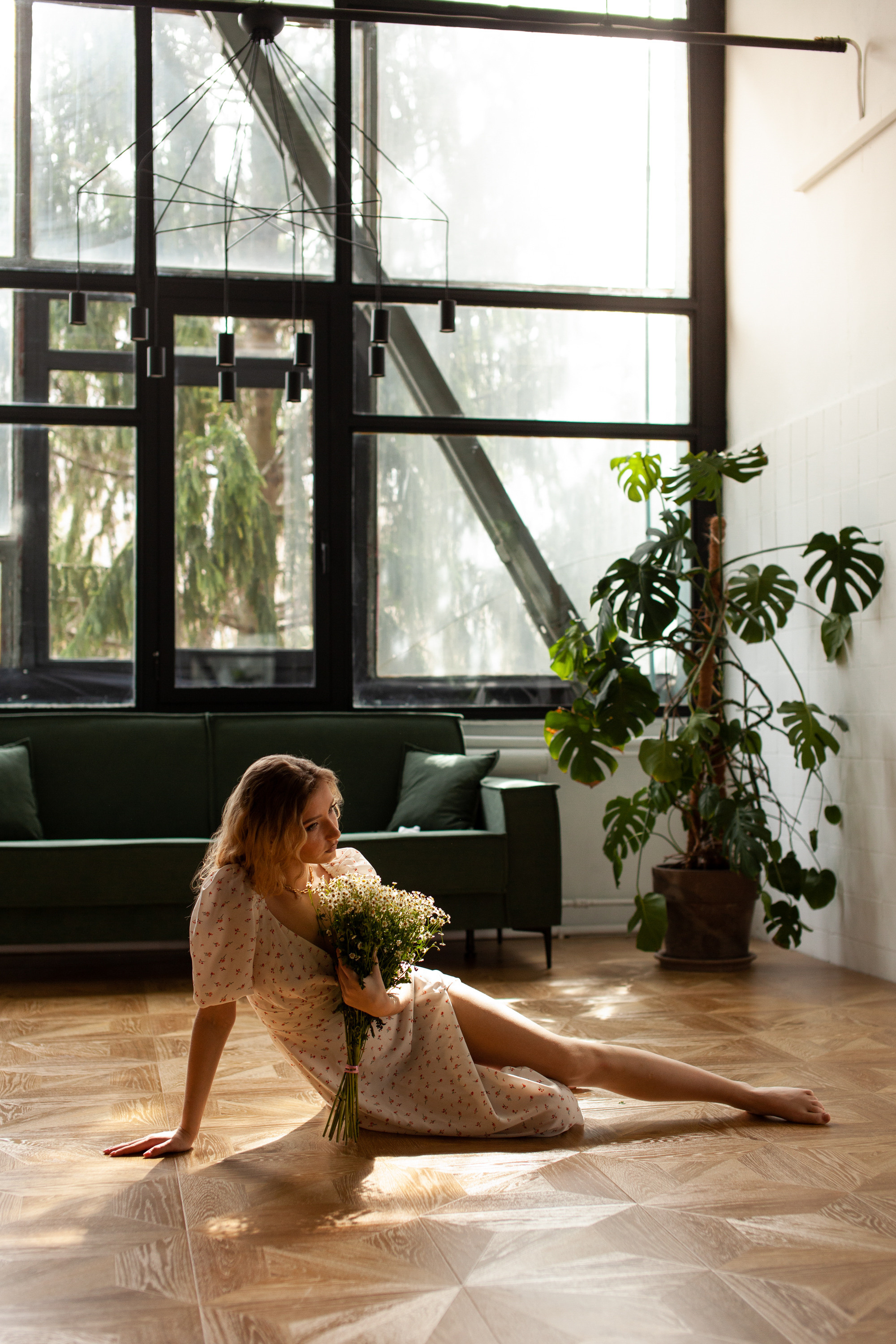 Лера и ромашки. Фотограф Сергиев Посад Москва Хованская Екатерина