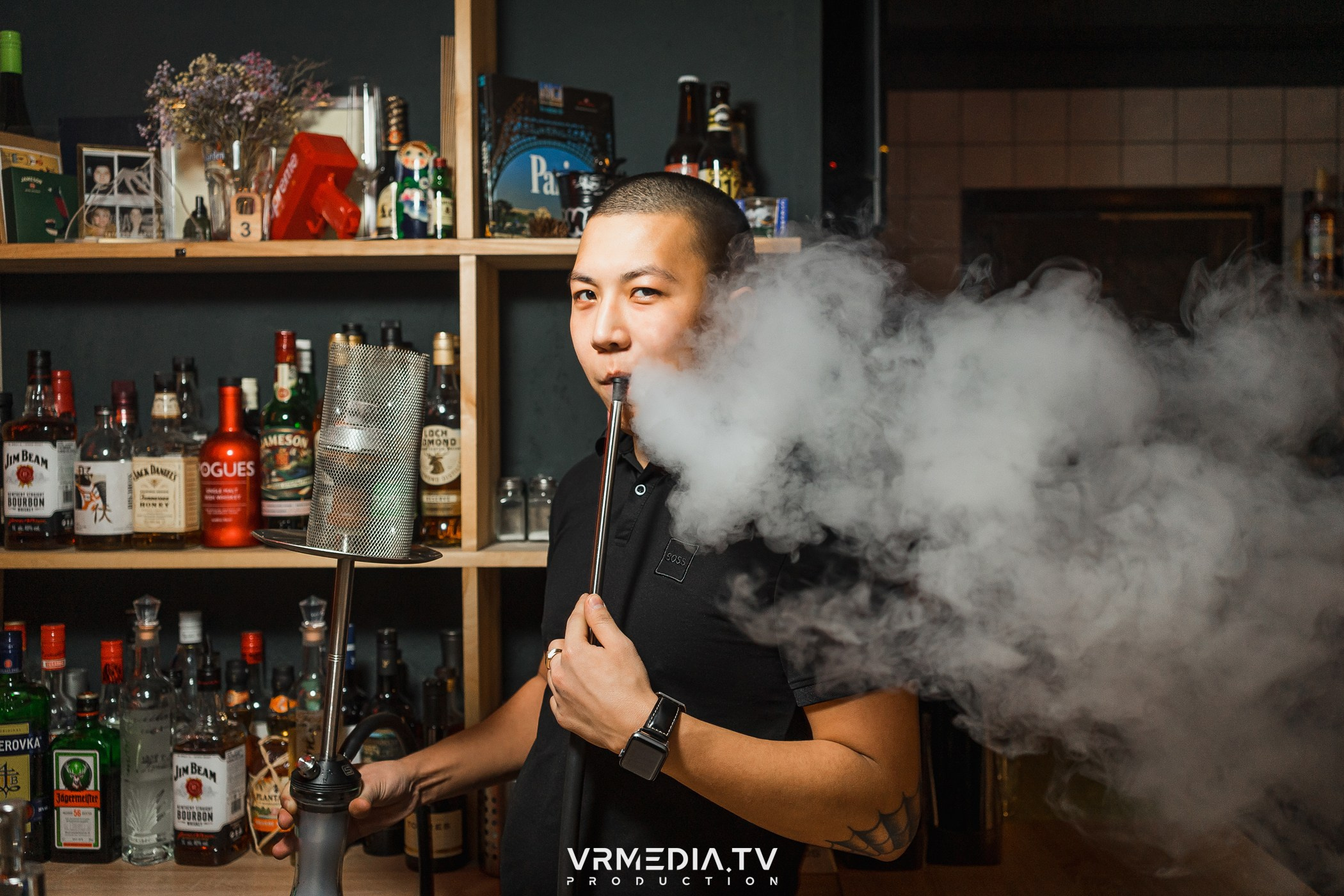 Art Talk с Настоящим Квартирником в баре «Supreme»