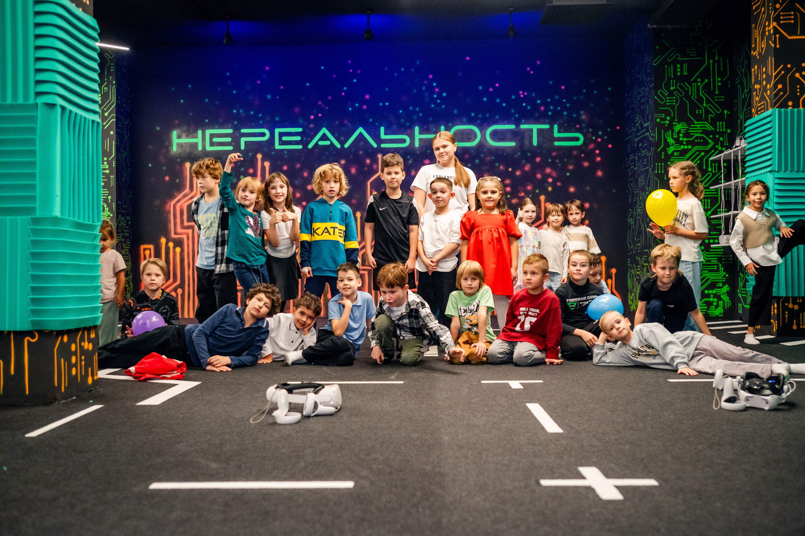 VR (September-October 2024). Felixtones