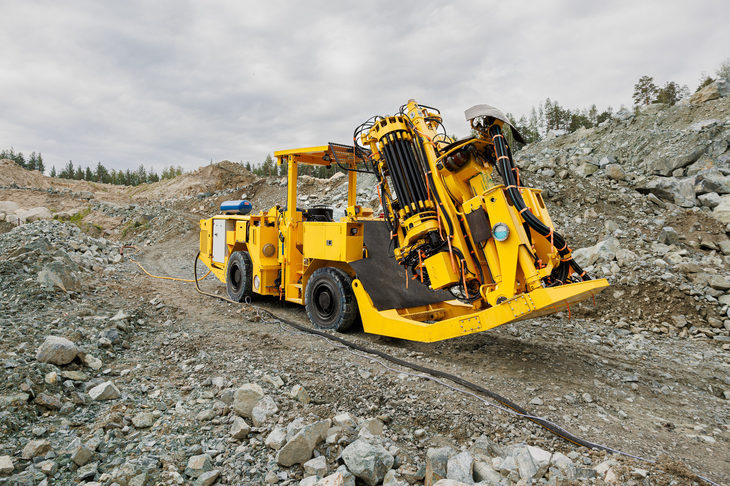 Производственный репортаж в Екатеринбурге. Контент для бизнеса в Екатеринбурге Полдень Медиа