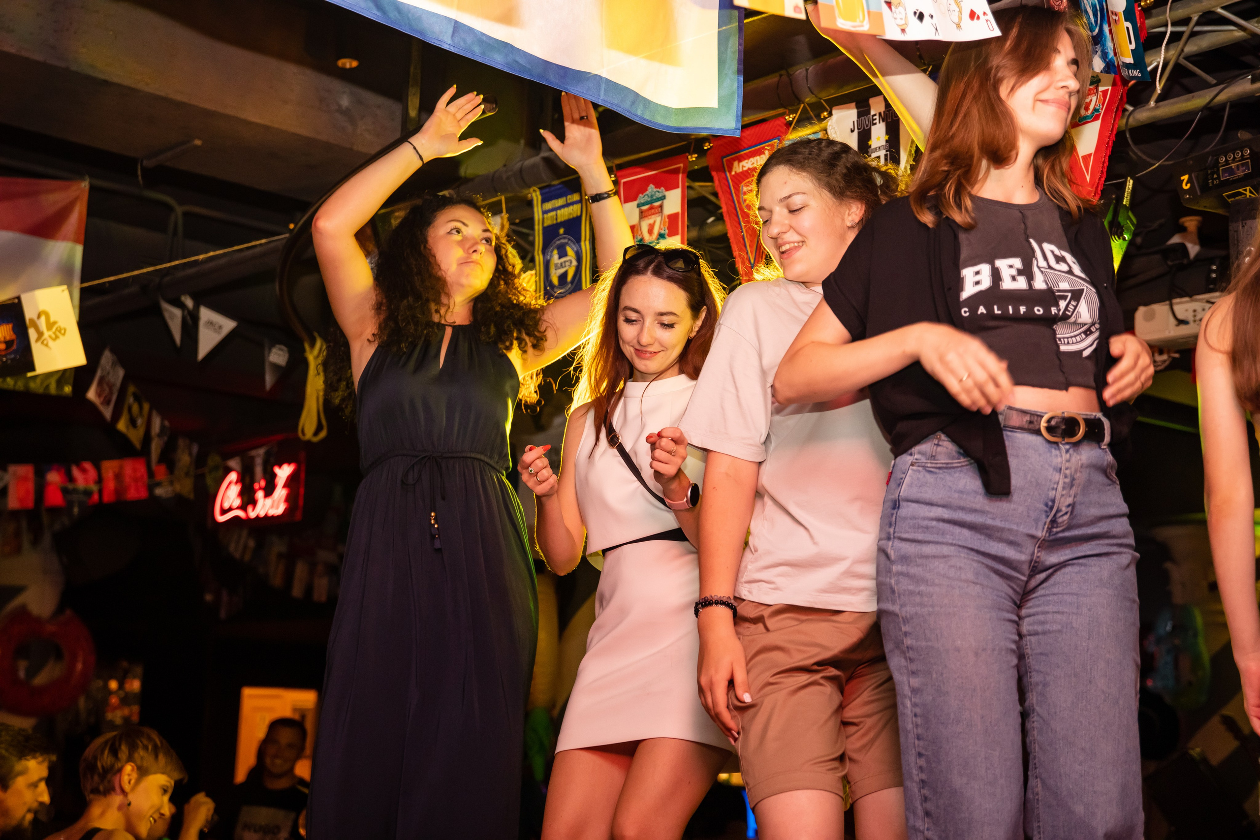 Паб 12. Репортажный фотограф Минск ❘ Костецкий Илья ❘ Беларусь