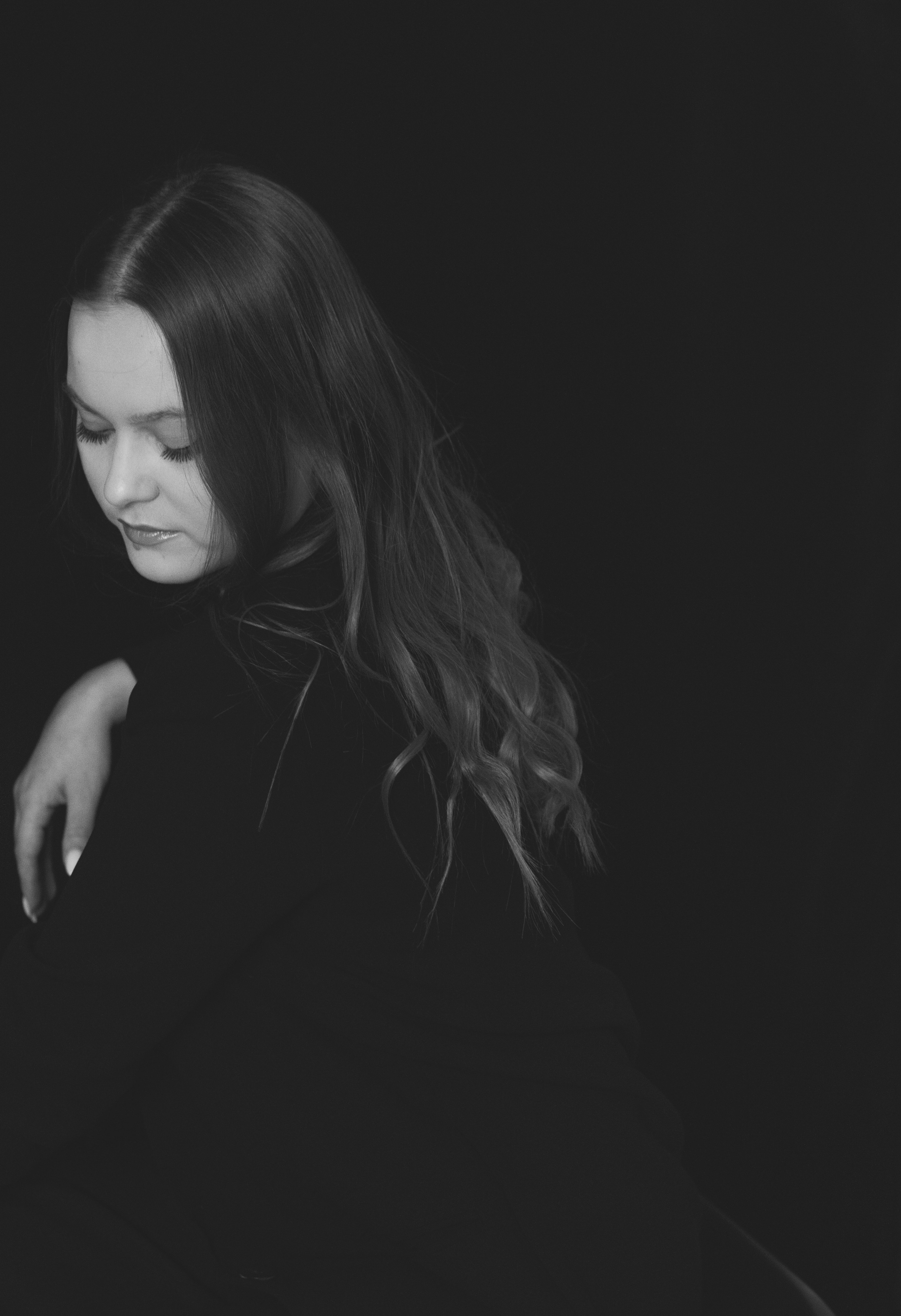 Женский портрет чб студия. Фотограф в Перми Гиренко Людмила