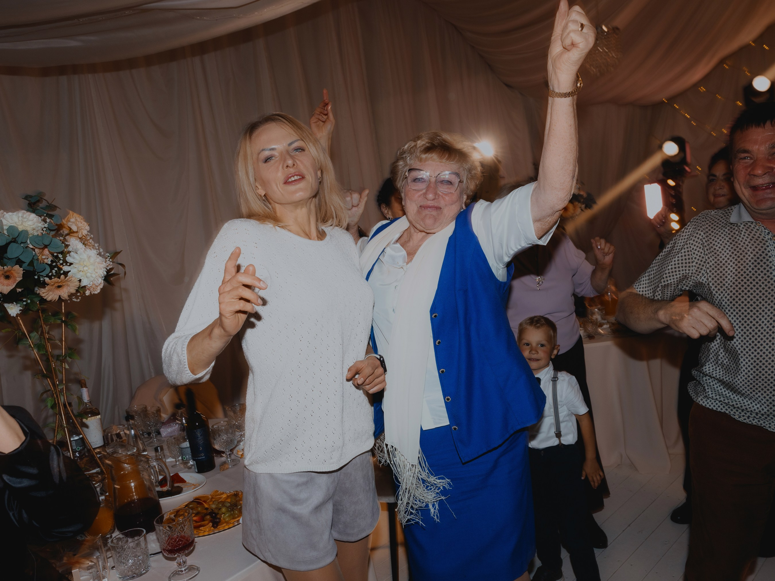 Сергей и Даша (полный день). Свадебные фотографы в Гомеле и Минске Сергей и Анастасия Фещенок