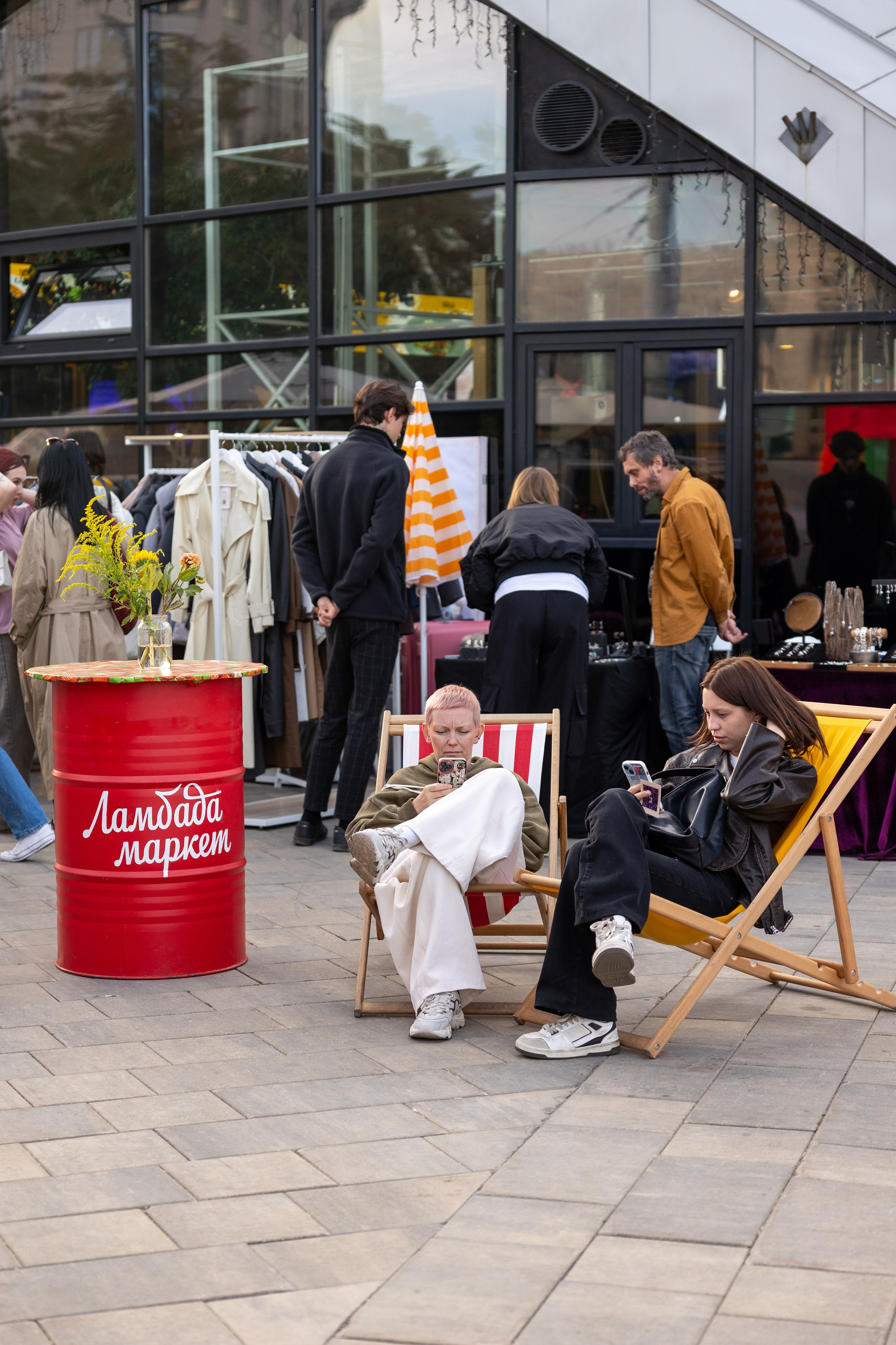 13–14 сентября 2025 на Даниловском рынке / День 1 / фото Саша Жукова. Фотоотчеты «Ламбада-маркета»