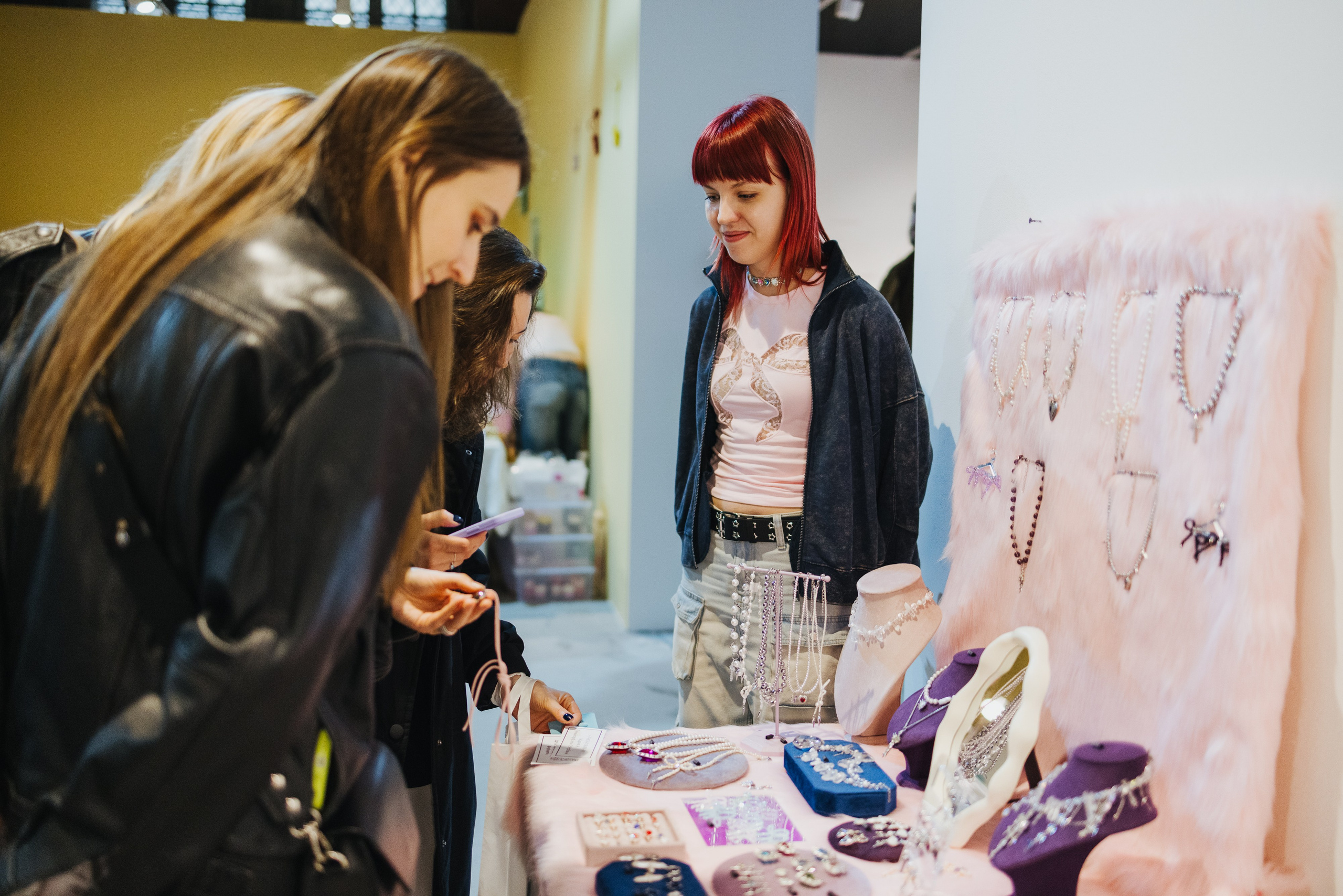 28–29 апреля 2024 в Типографии Сытина / День 1/ фото Валерий Белобеев. Фотоотчеты «Ламбада-маркета»