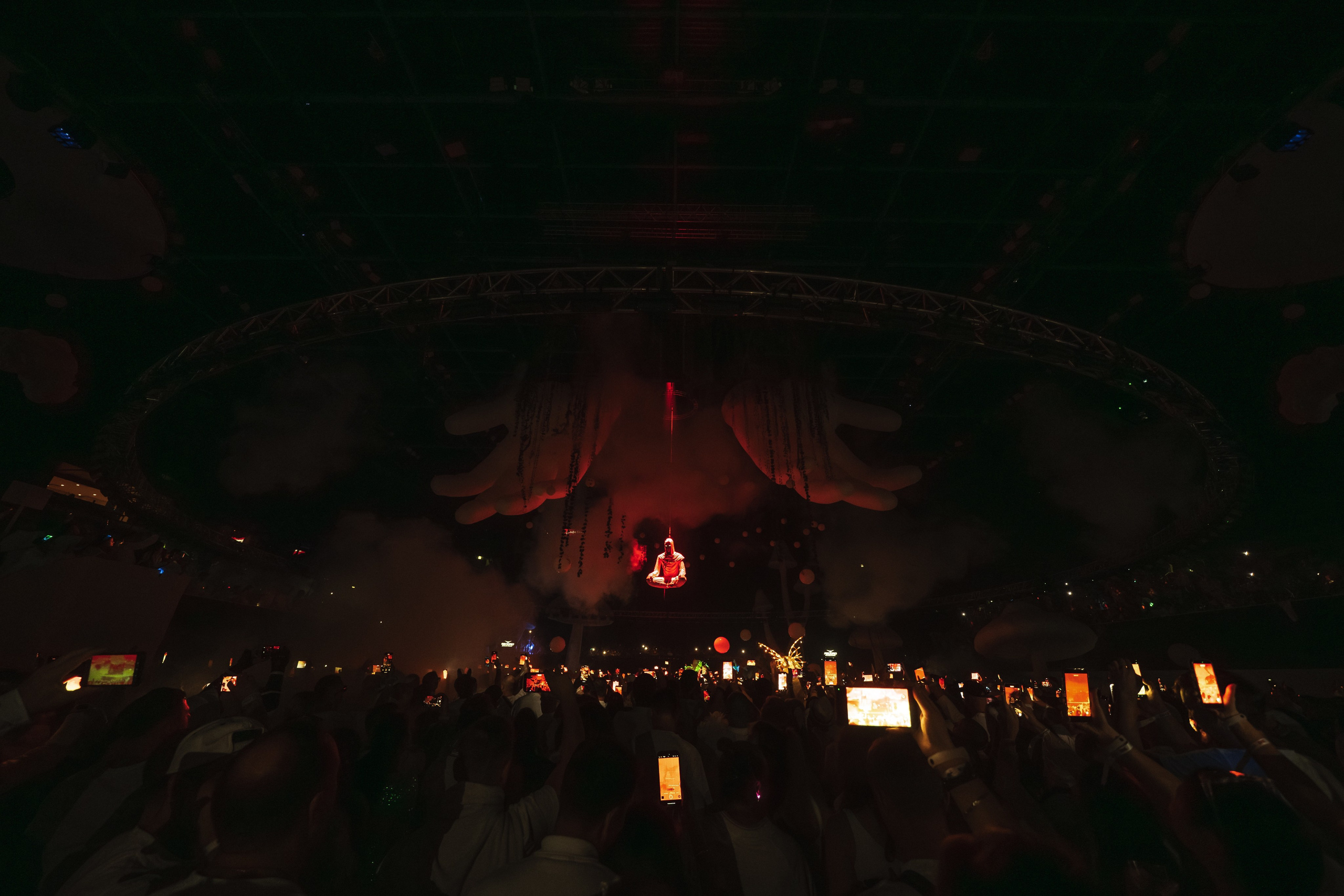 БЕЛАЯ 2025. Святослав Буньков | фотограф