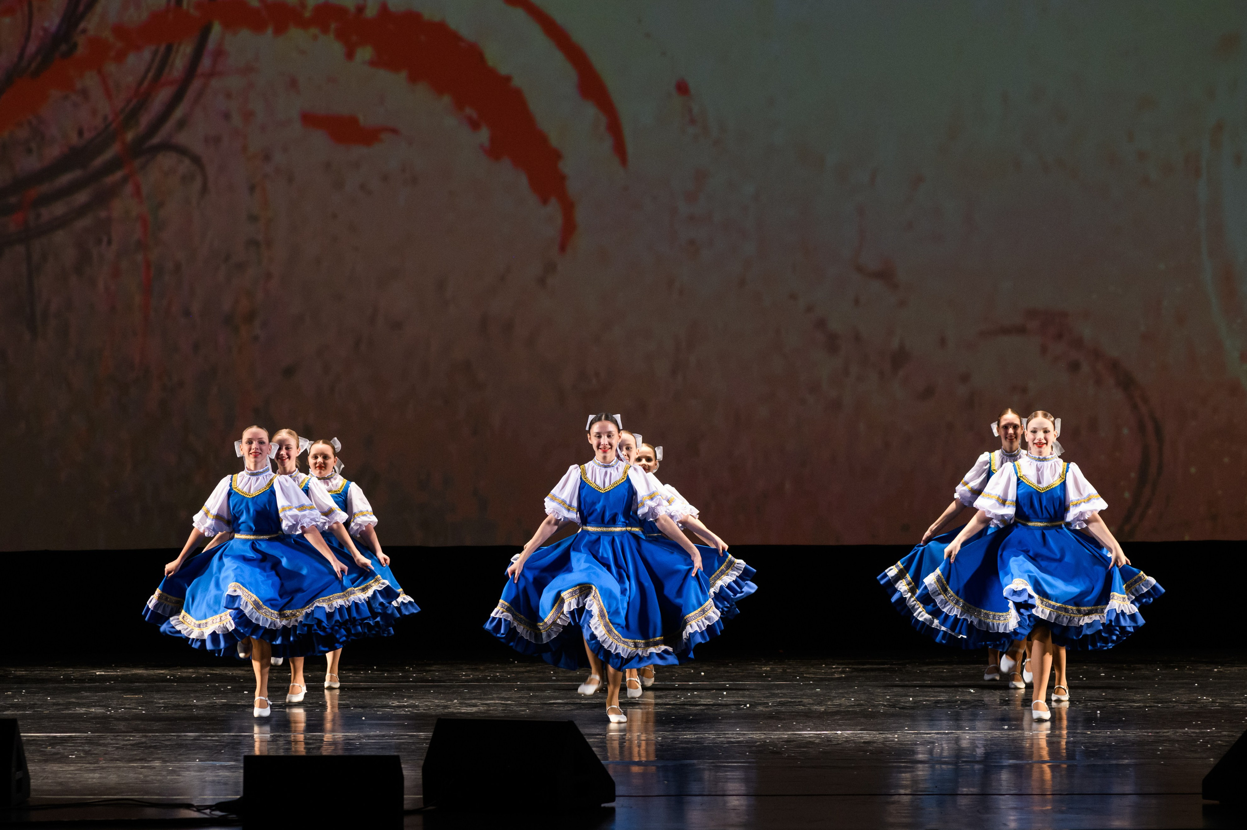 23 апреля, часть 2, БКЗ Октябрьский, г. Санкт-Петербург. Золотое яблочко