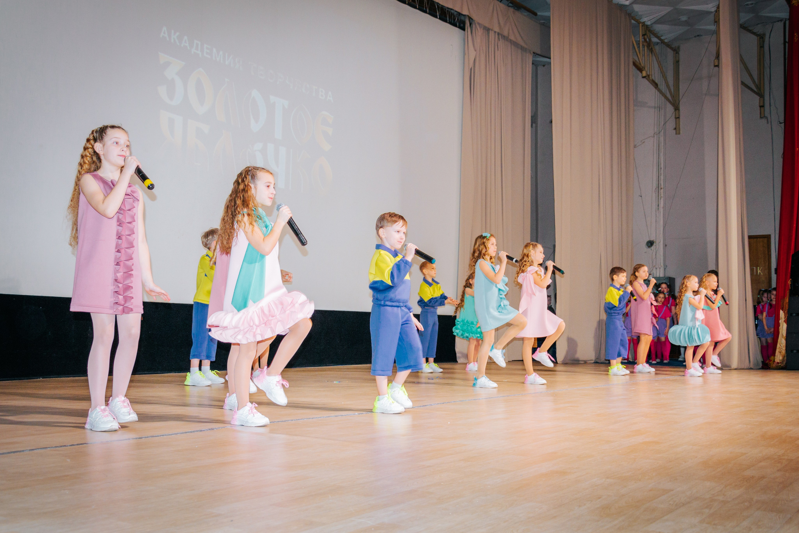 16 марта, г. Суздаль. Золотое яблочко