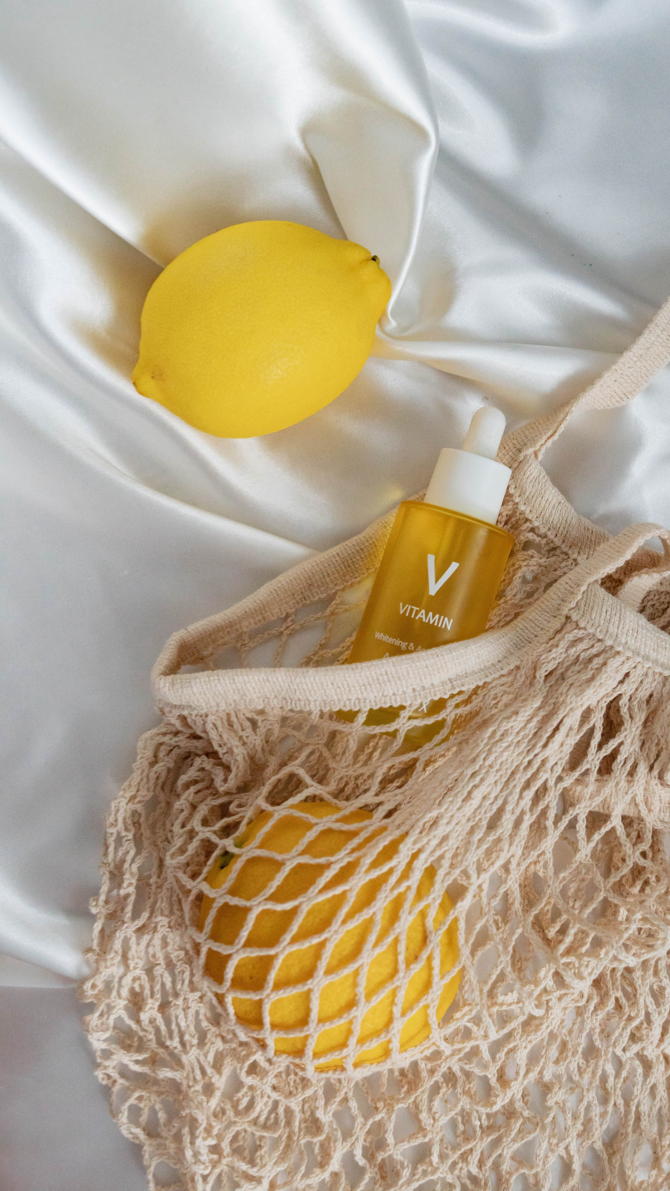 Уходовая косметика. Предметный фотограф Санкт-Петербург