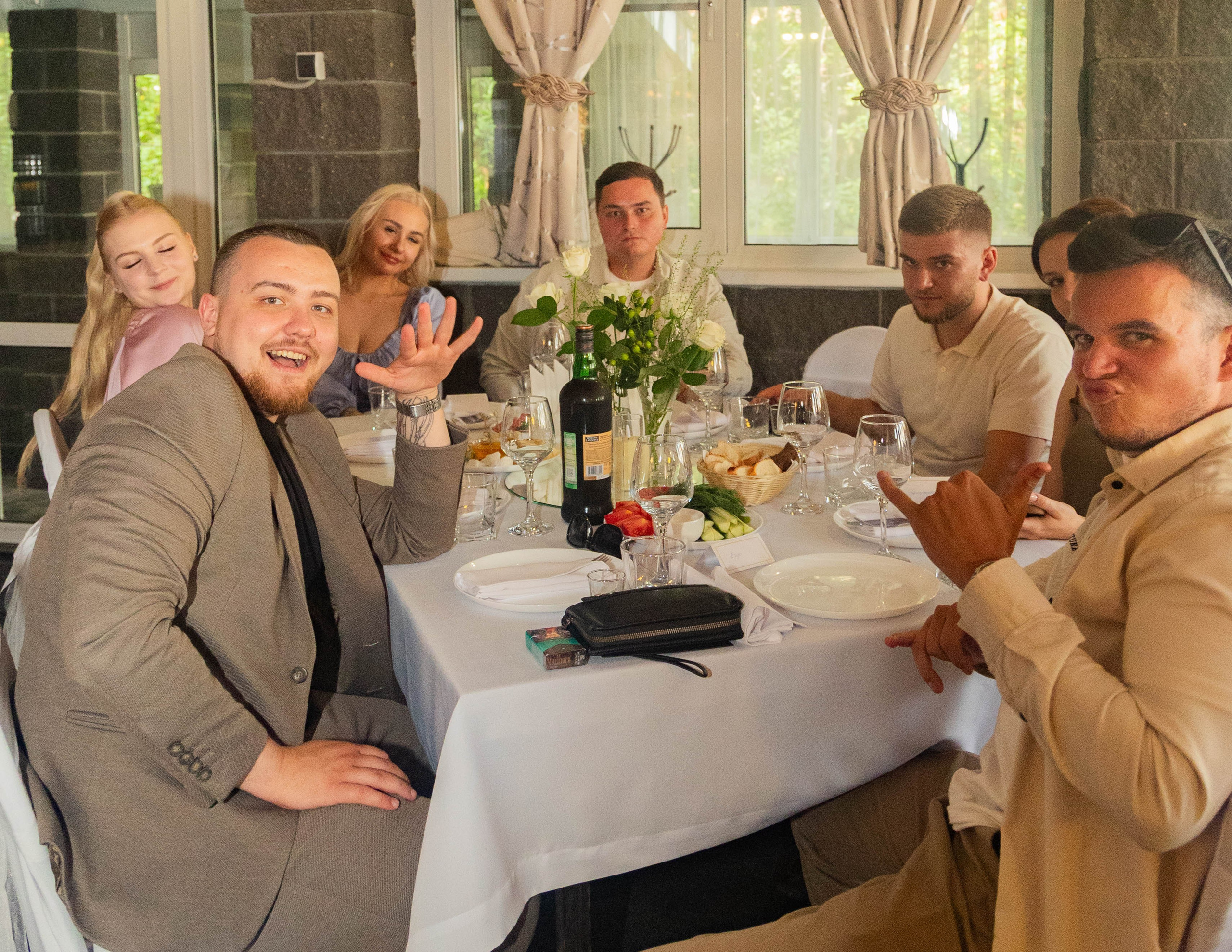 Свадебная фотосессия свадебный фотограф Татьяна Марсуверских свадебная фотопрогулка Москва Жуковский. Фотограф для маркетплейсов, фотоуслуги в Жуковском Татьяна Марсуверских