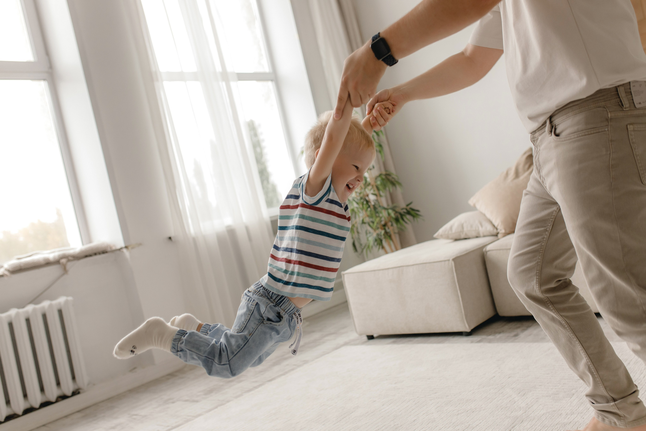 Саша, Оля и Арсений. Главная