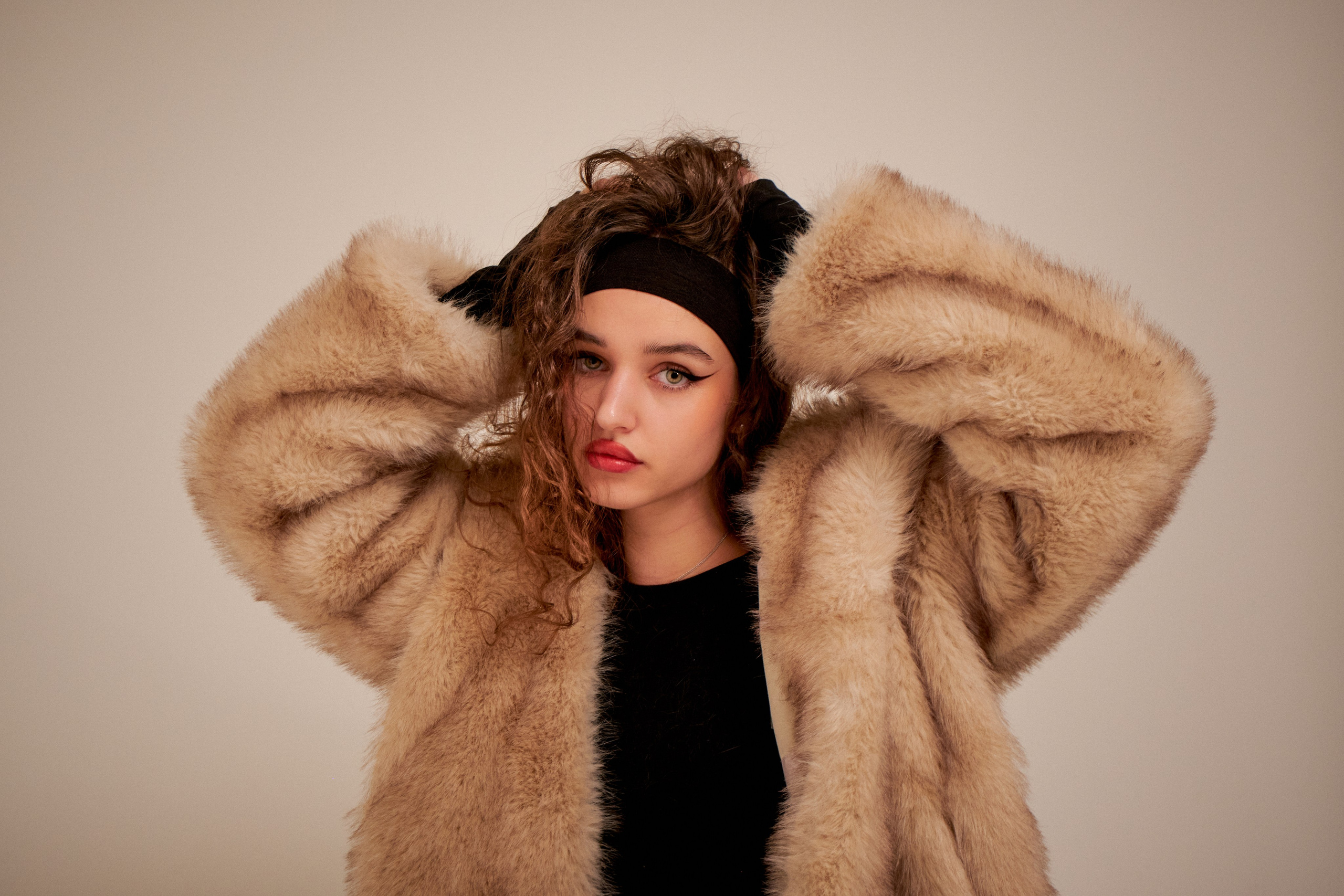 Фотосессии на циклораме. Арт-фотограф Игорь Громов в Томске