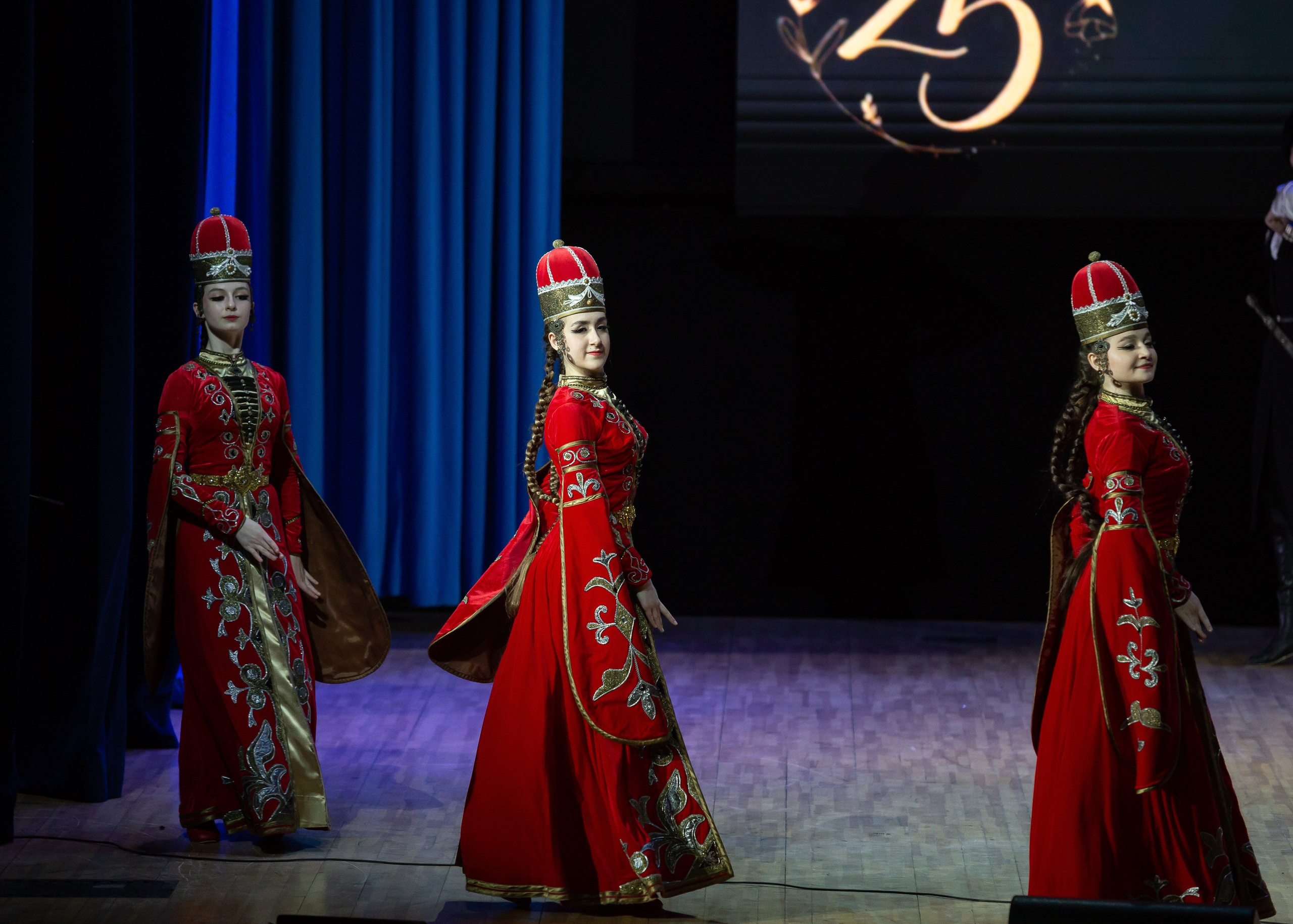 Юбилейный концерт танцевального коллектива «Адыги». Репортажный фотограф в Москве