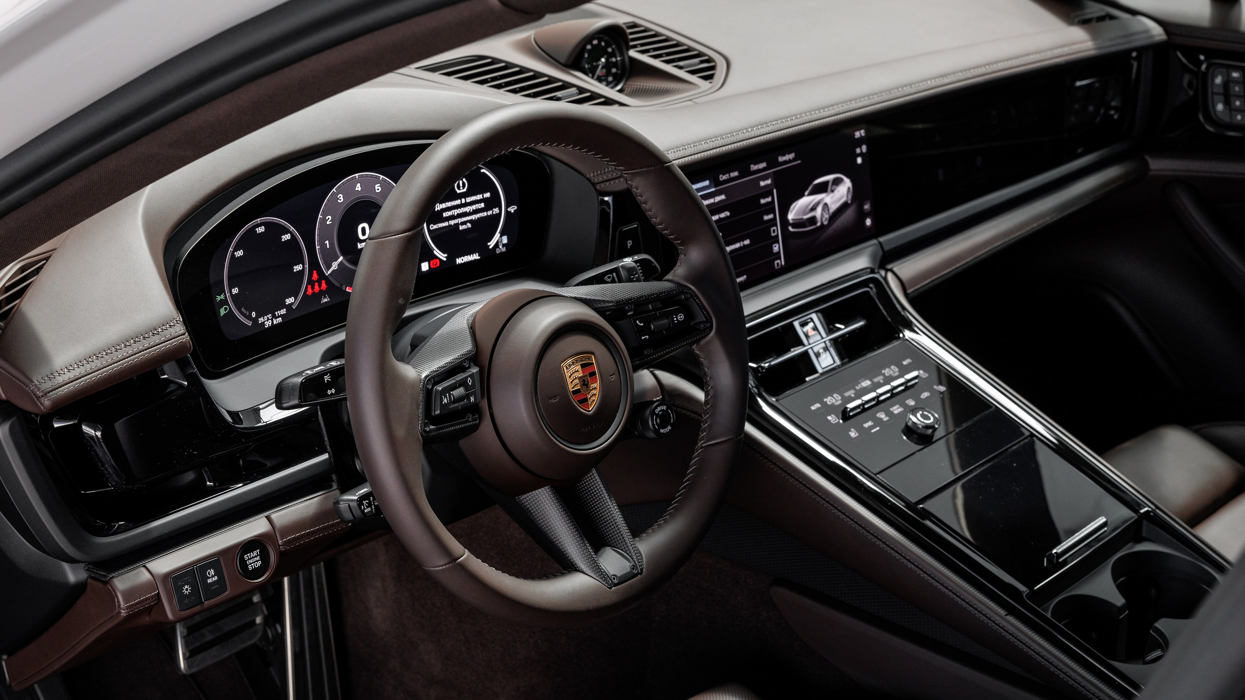 ДЦ PORSCHE Минеральные Воды. Фотограф Ставрополь Петр Голубенко