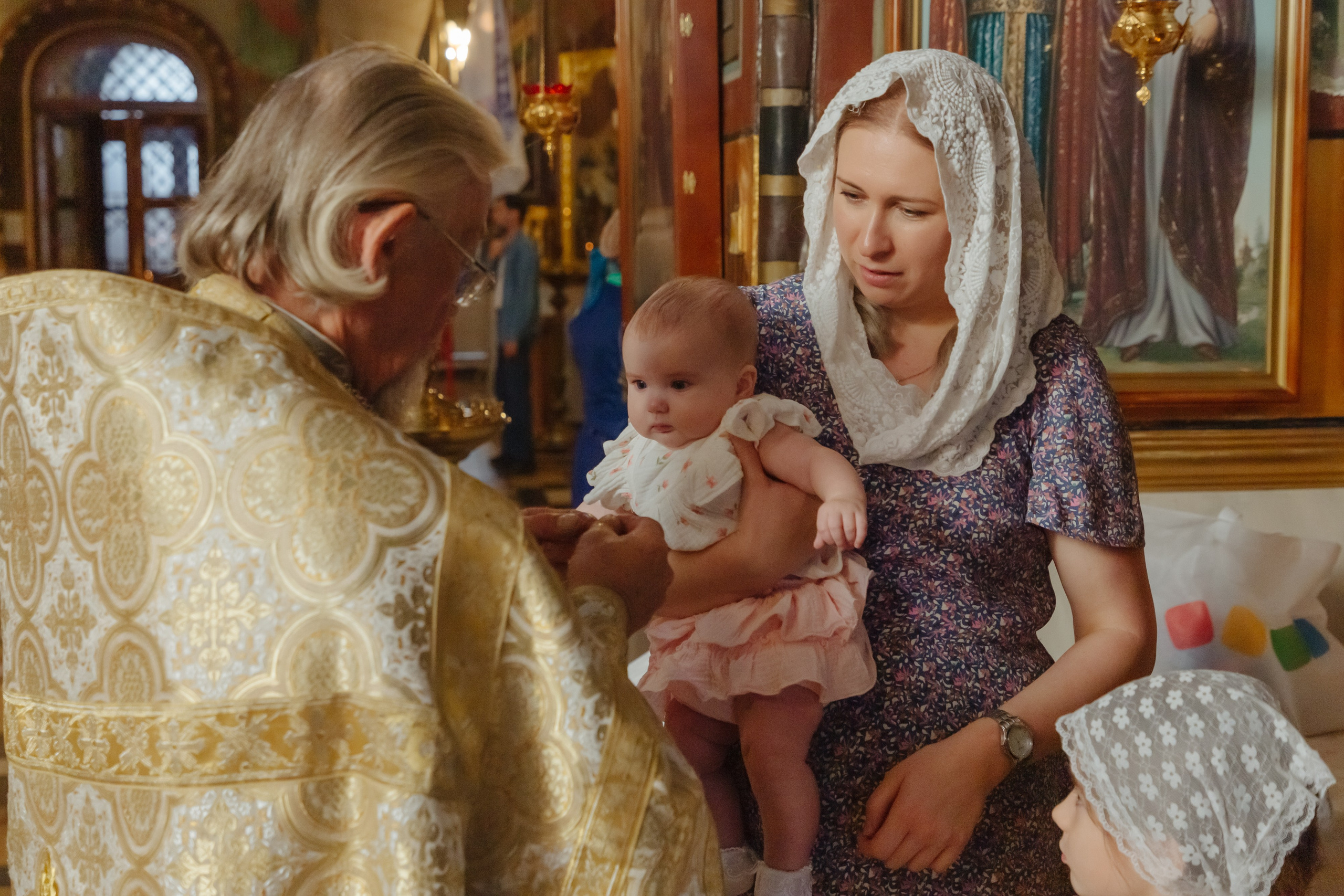 Крещение Собор Петра и Павла, г. Петергоф. Фотограф на крещение в Санкт Петербурге