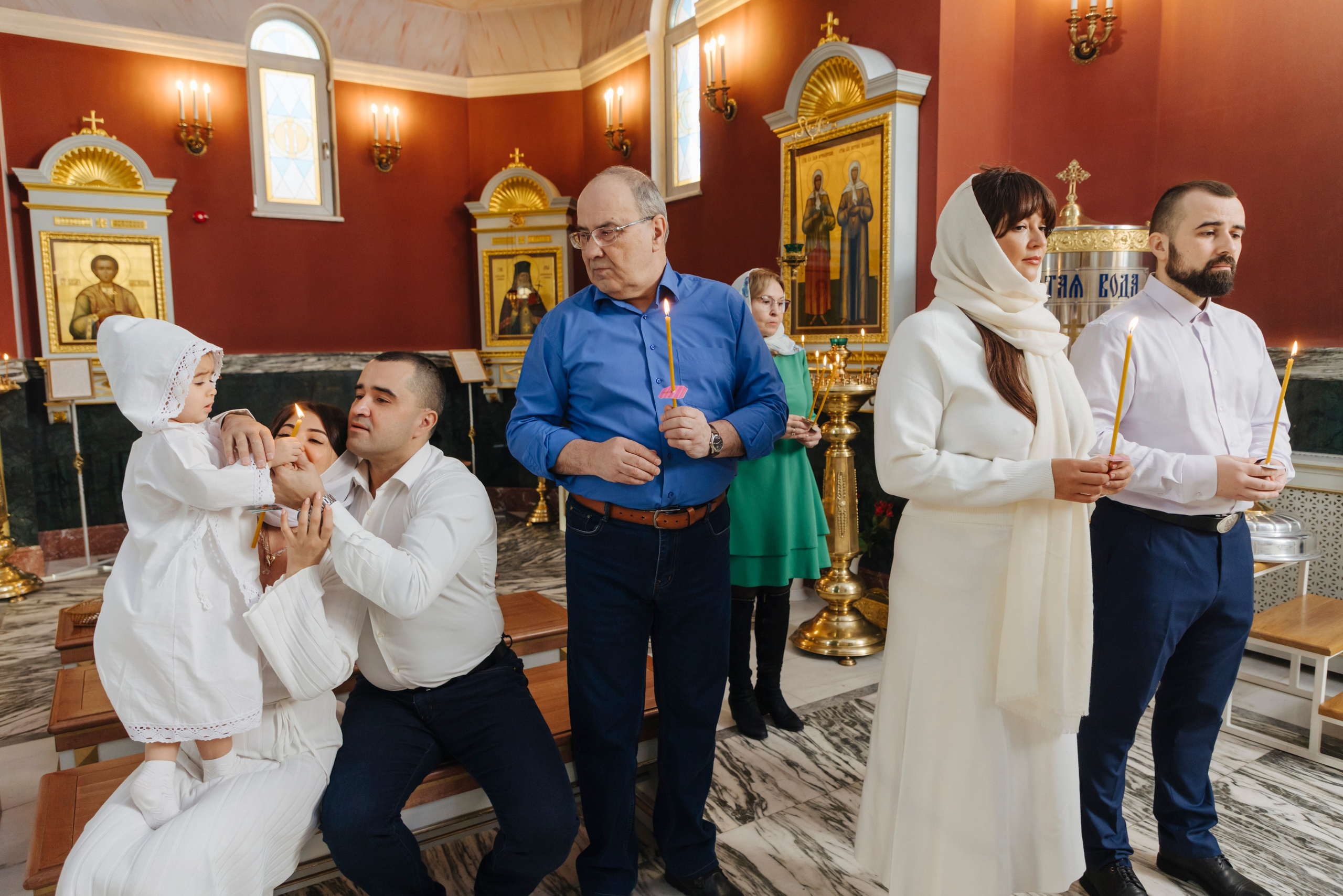 Крещение церковь Спас на Каменке. Фотограф на крещение в Санкт Петербурге