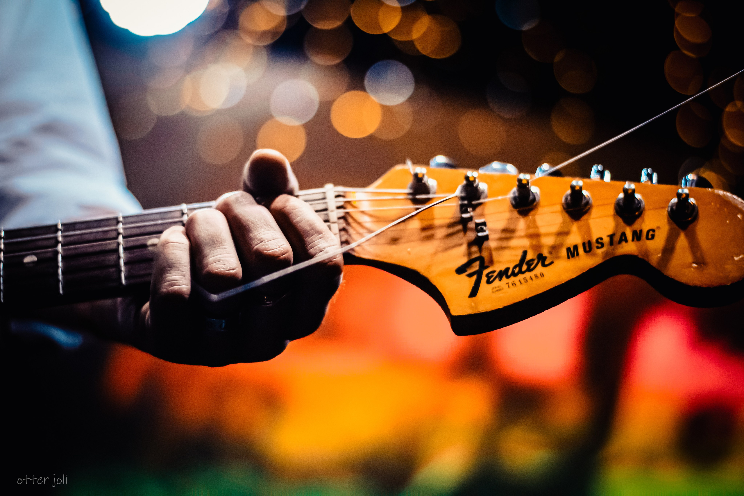 Anzhela Vopit | 16 Тонн Арбат. Концертный репортёр Валерия Сафина