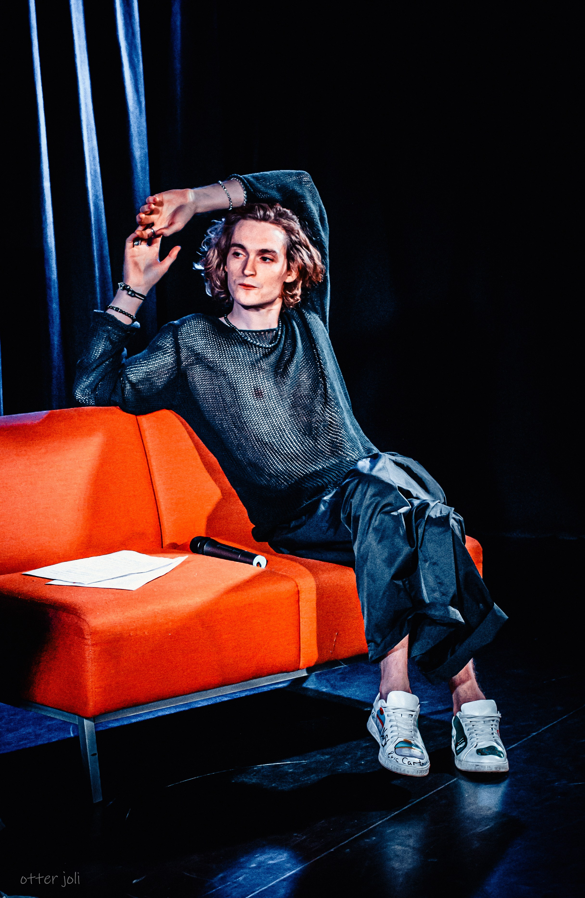 Квартирник «За пределами сюжета» | OFF-театр. Концертный репортёр Валерия Сафина