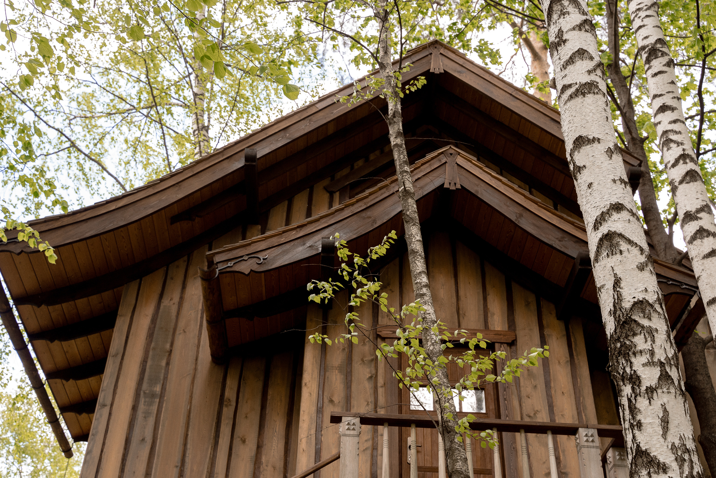 Интерьерная съемка домика на дереве