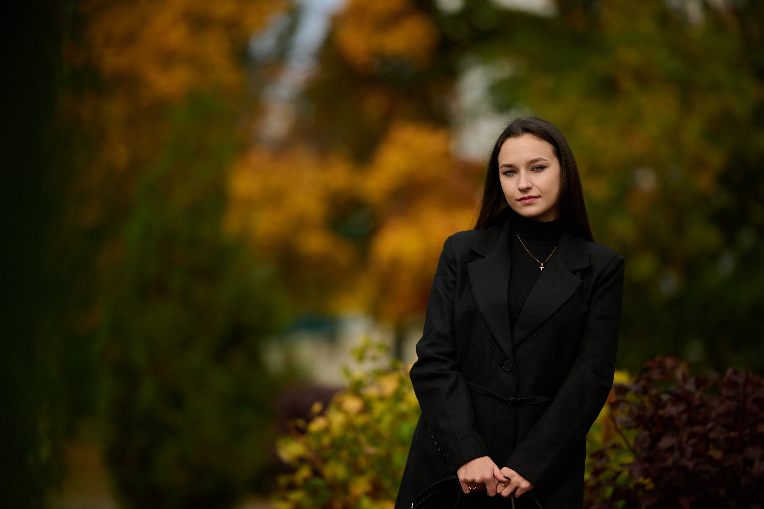 Фотосессия в осенних красках города. Профессиональный фотограф Старый Оскол, Губкин — свадьба, венчание, крещение, юбилей и день рождения