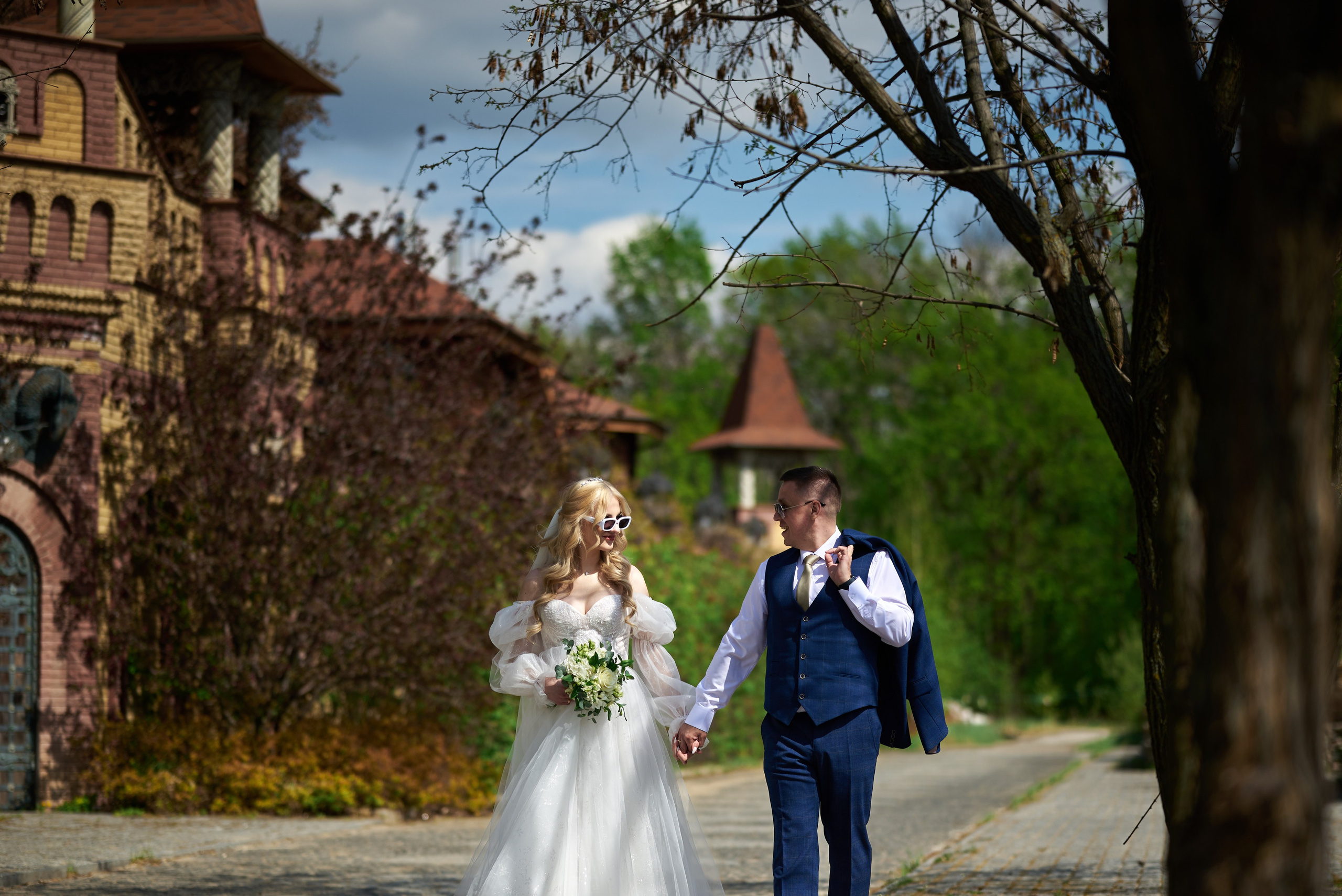 Фотограф Старый Оскол, Губкин. Свадебная фотосессия, доступная цена. Профессиональный фотограф Старый Оскол, Губкин — свадьба, венчание, крещение, юбилей и день рождения