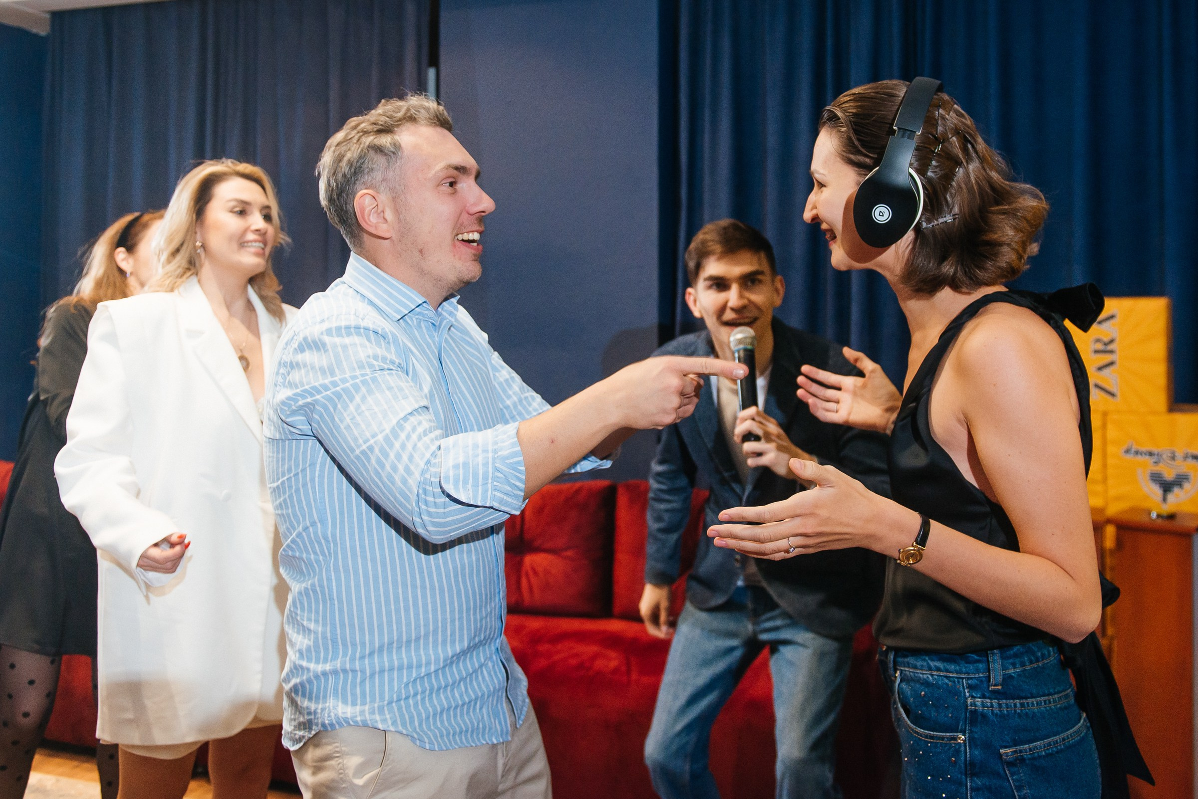 Фотосессия на День Рождения в Екатеринбурге. Фотограф Ирина Смирнова. Профессиональный фотограф в Екатеринбурге Ирина Смирнова