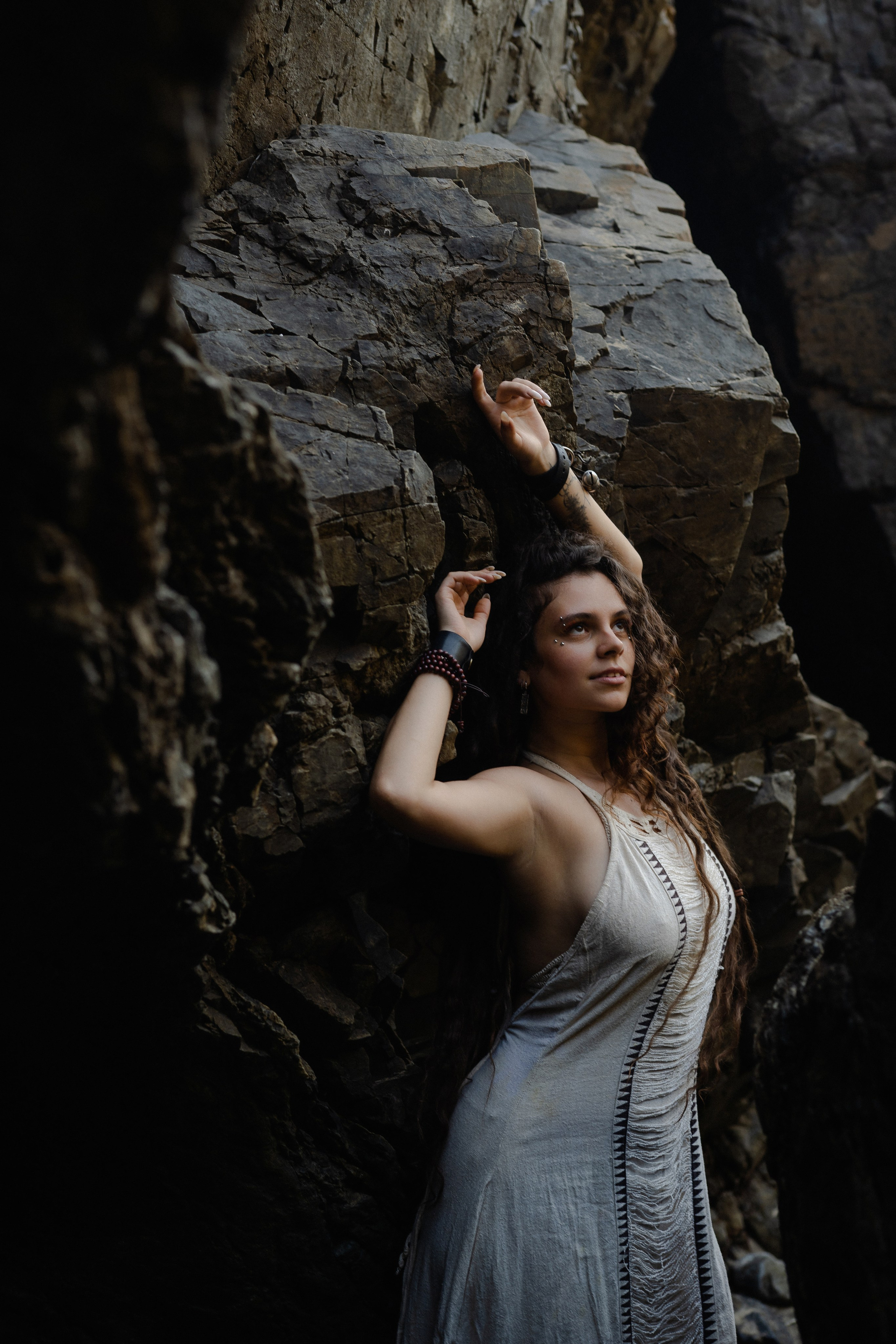 Ксения и море. Фотограф Аля Овчарова