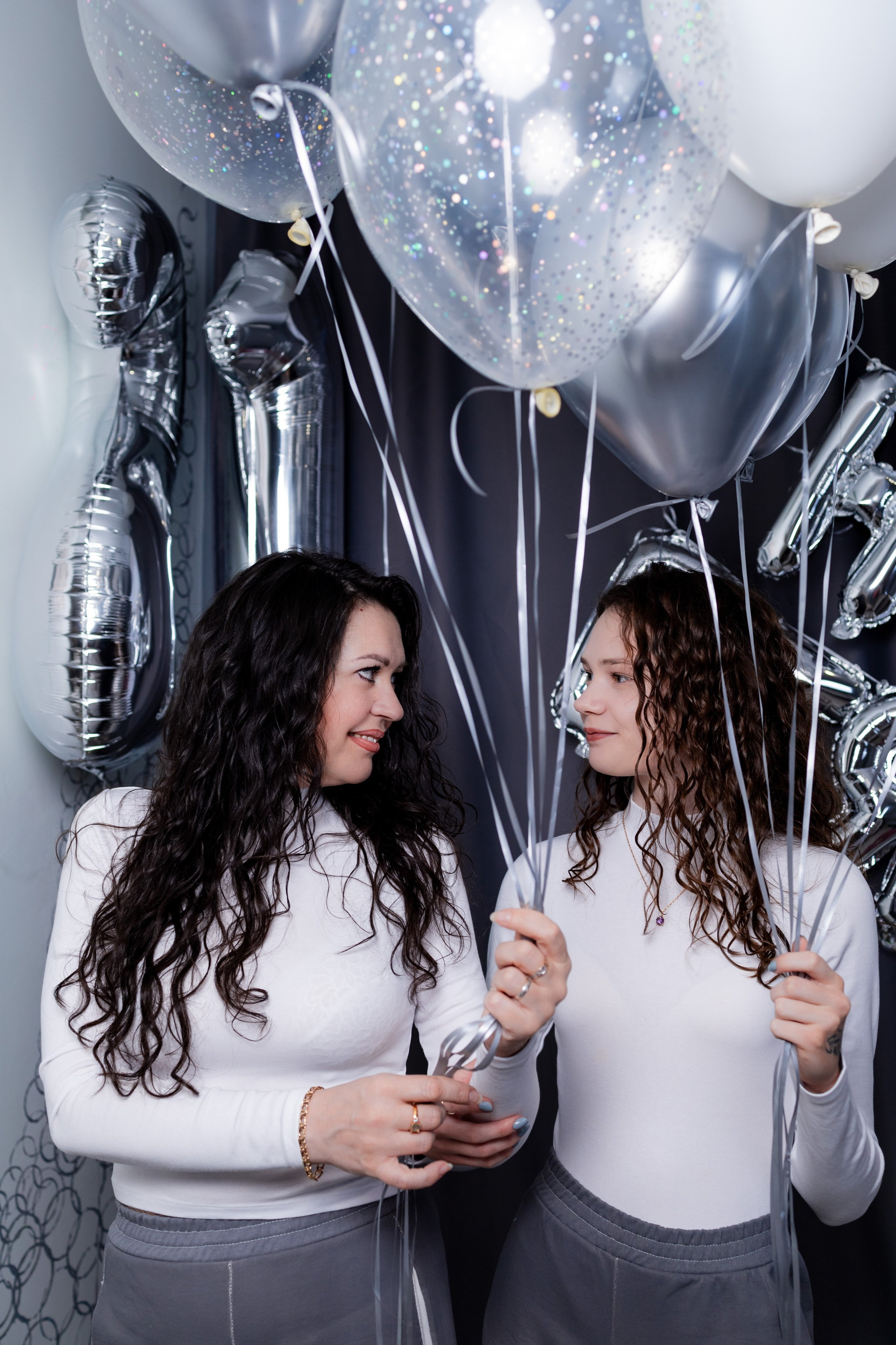 Праздничные 🥳. Анастасия Соломенная и Василиса Марченко Фотографы Краснодар