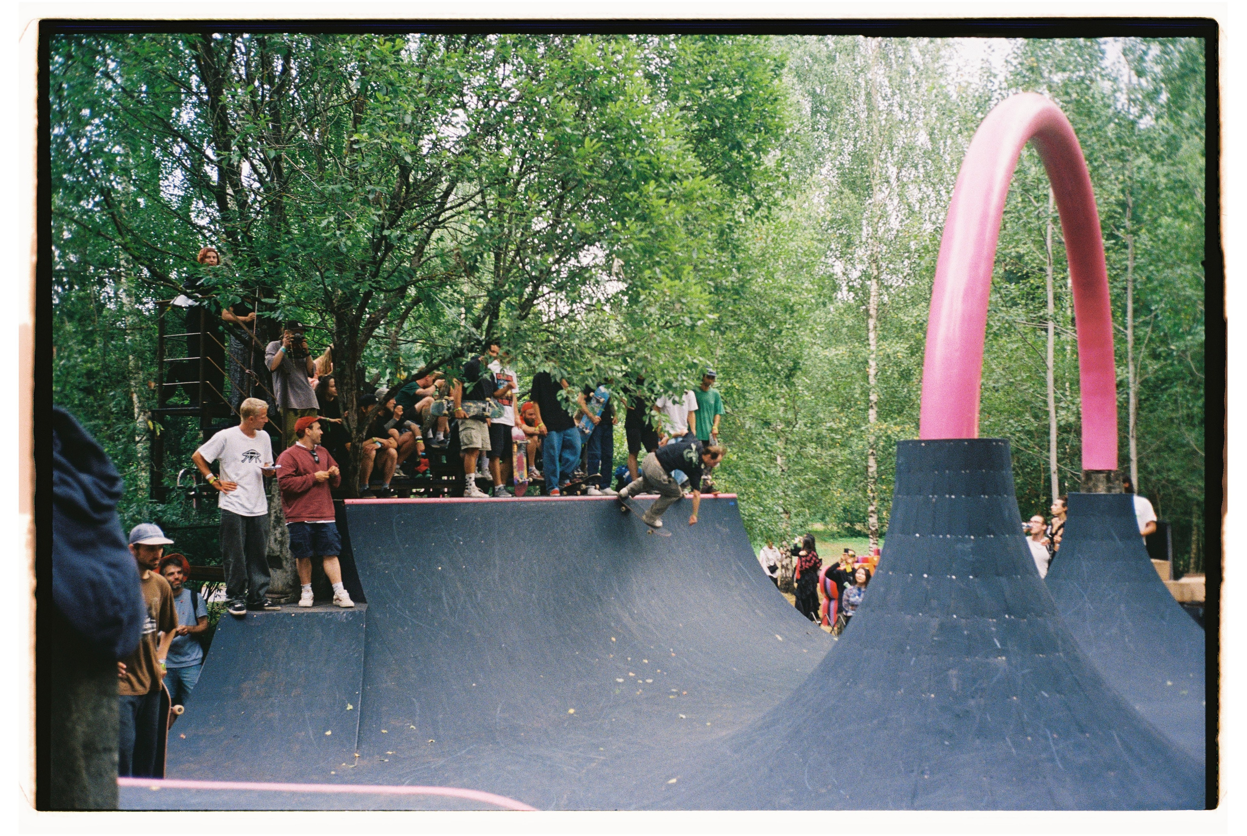 Outline 2024. @tomrus: Рустам Шагиморданов — фотограф