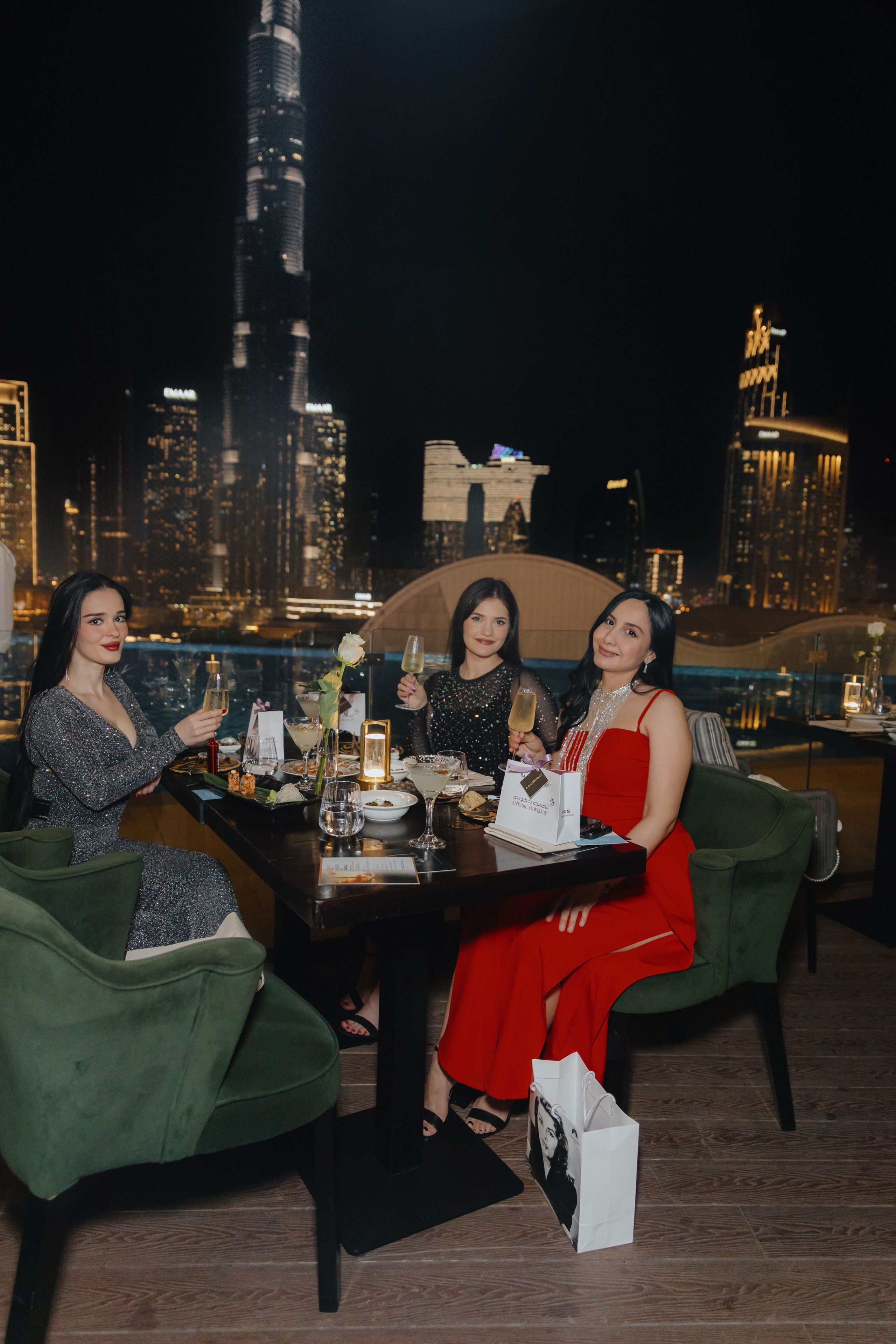 Новый Год 2025 в Дубае. Фотограф в Москве и Санкт-Петербурге Дарина